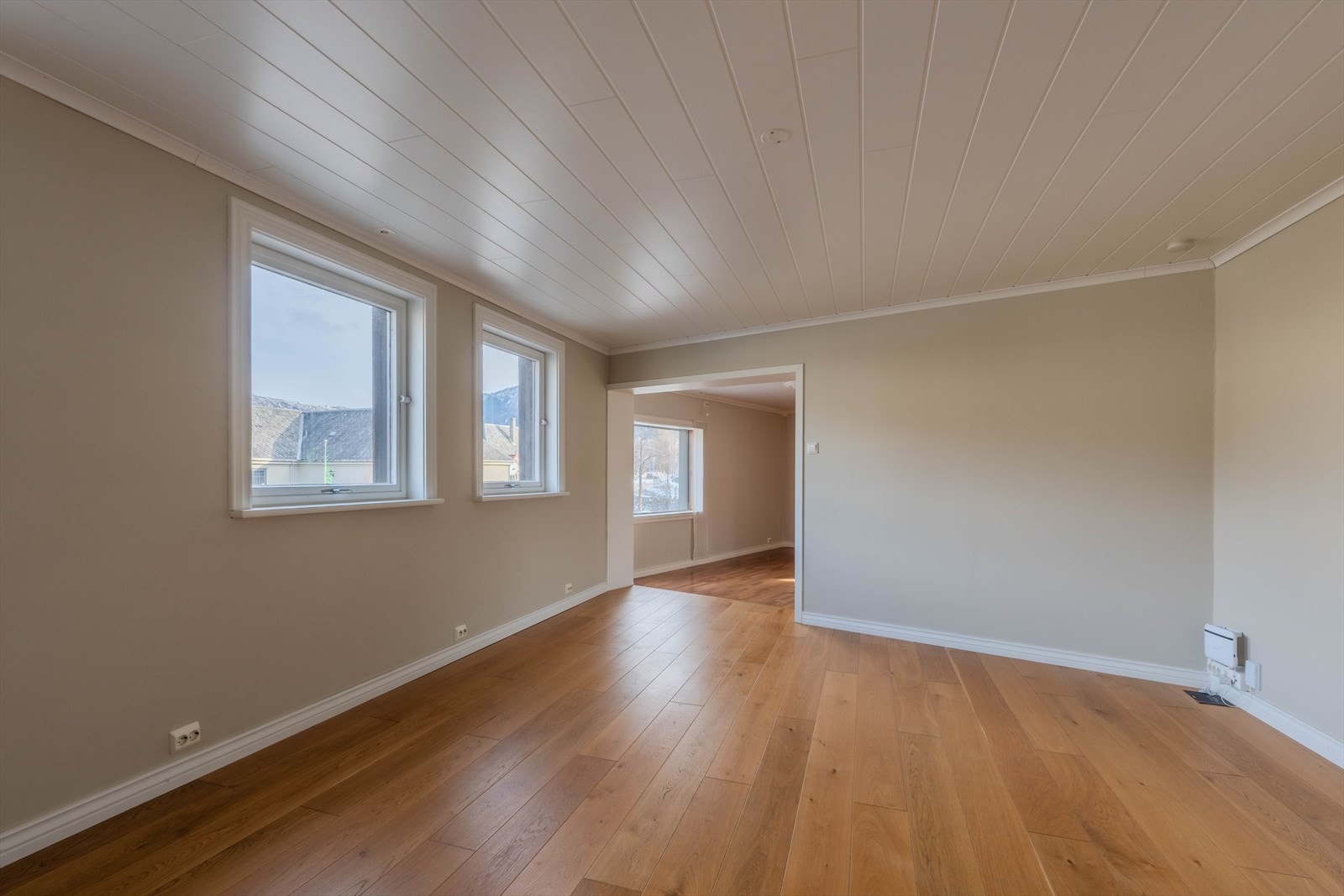 Stue - nyere parkett Galleribilde