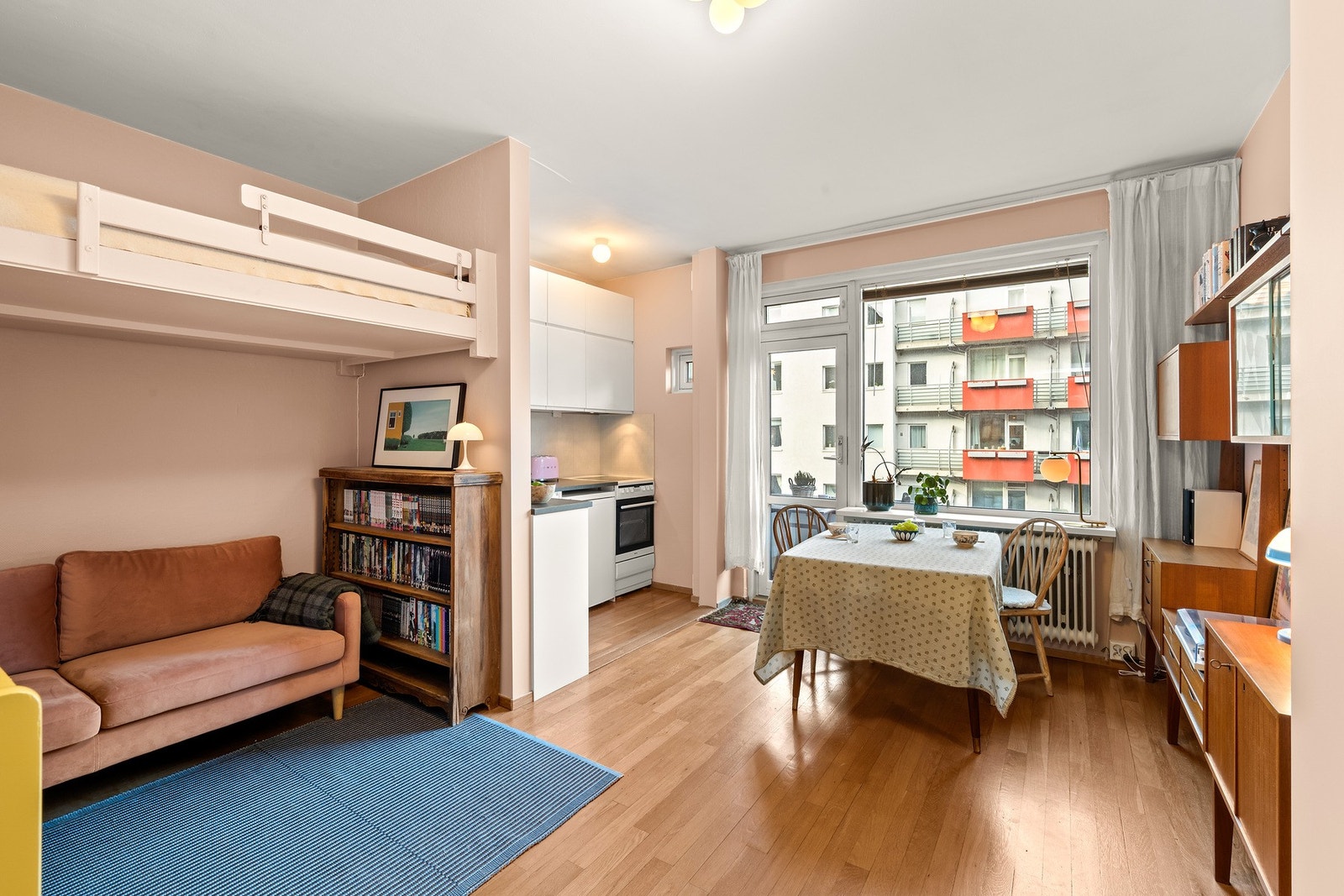 Velkommen til Kirkeveien 50! En leilighet med sentral og attraktiv beliggenhet på Majorstuen Galleribilde