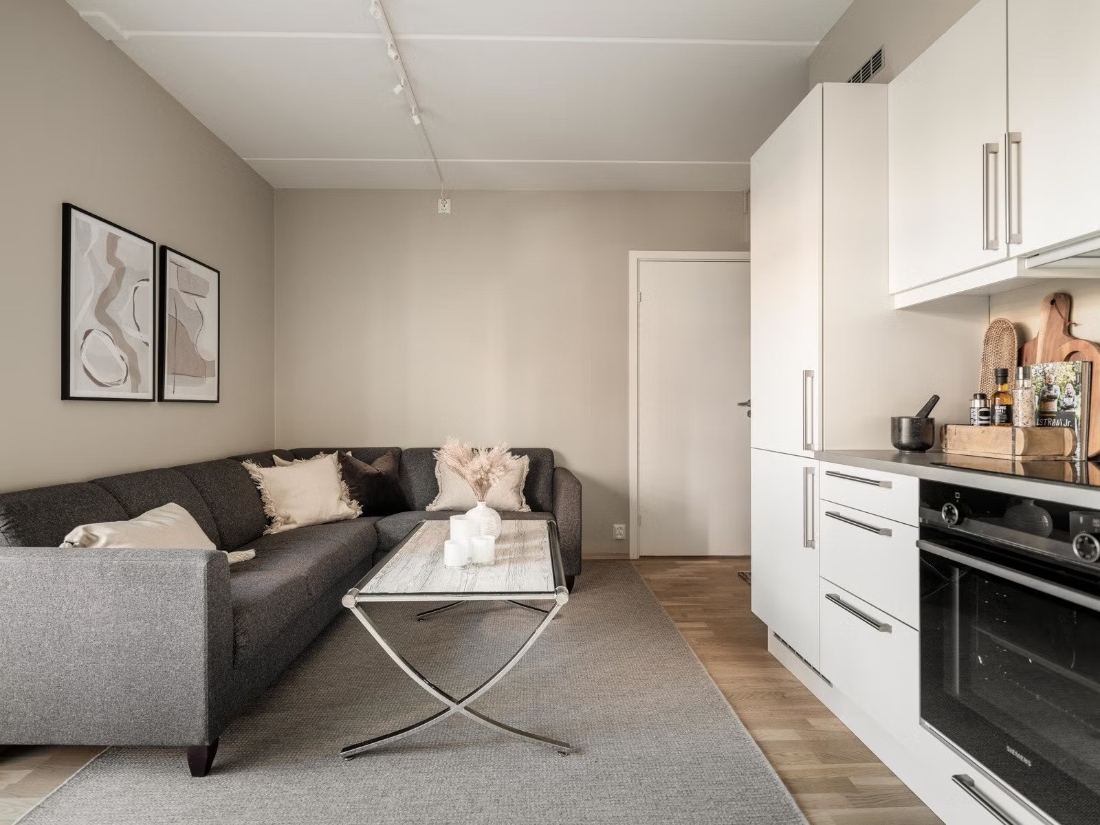 Leiligheten varmes opp med fjernvarme Galleribilde