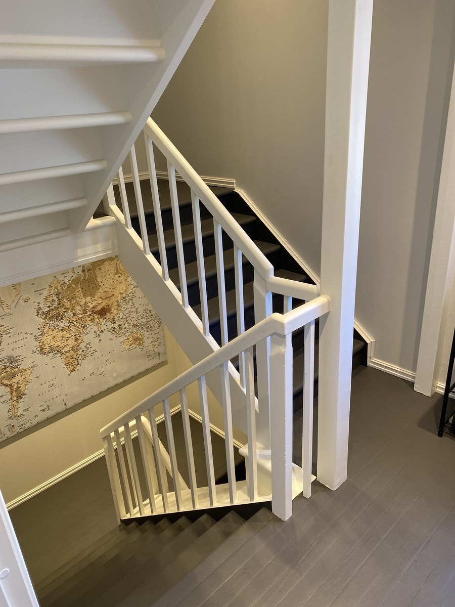 Felles trappeoppgang Galleribilde