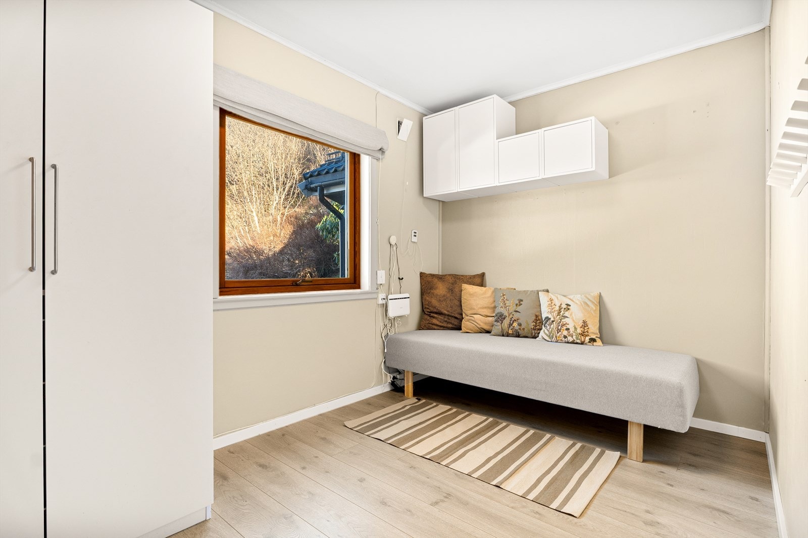 Soverommet i hovedetasjen egner seg også utmerket til kontor, barnerom, lekerom eller hobbyrom. Galleribilde