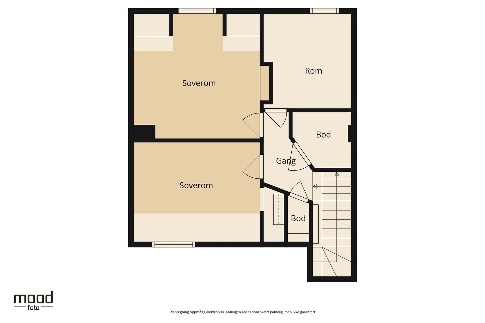 - Planløsning loft. Soverom nærmest trapp er ikke godkjent oppholdsrom - Galleribilde