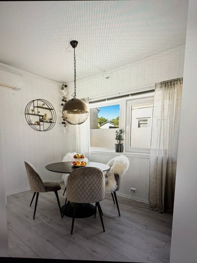 spisestue / stue Galleribilde