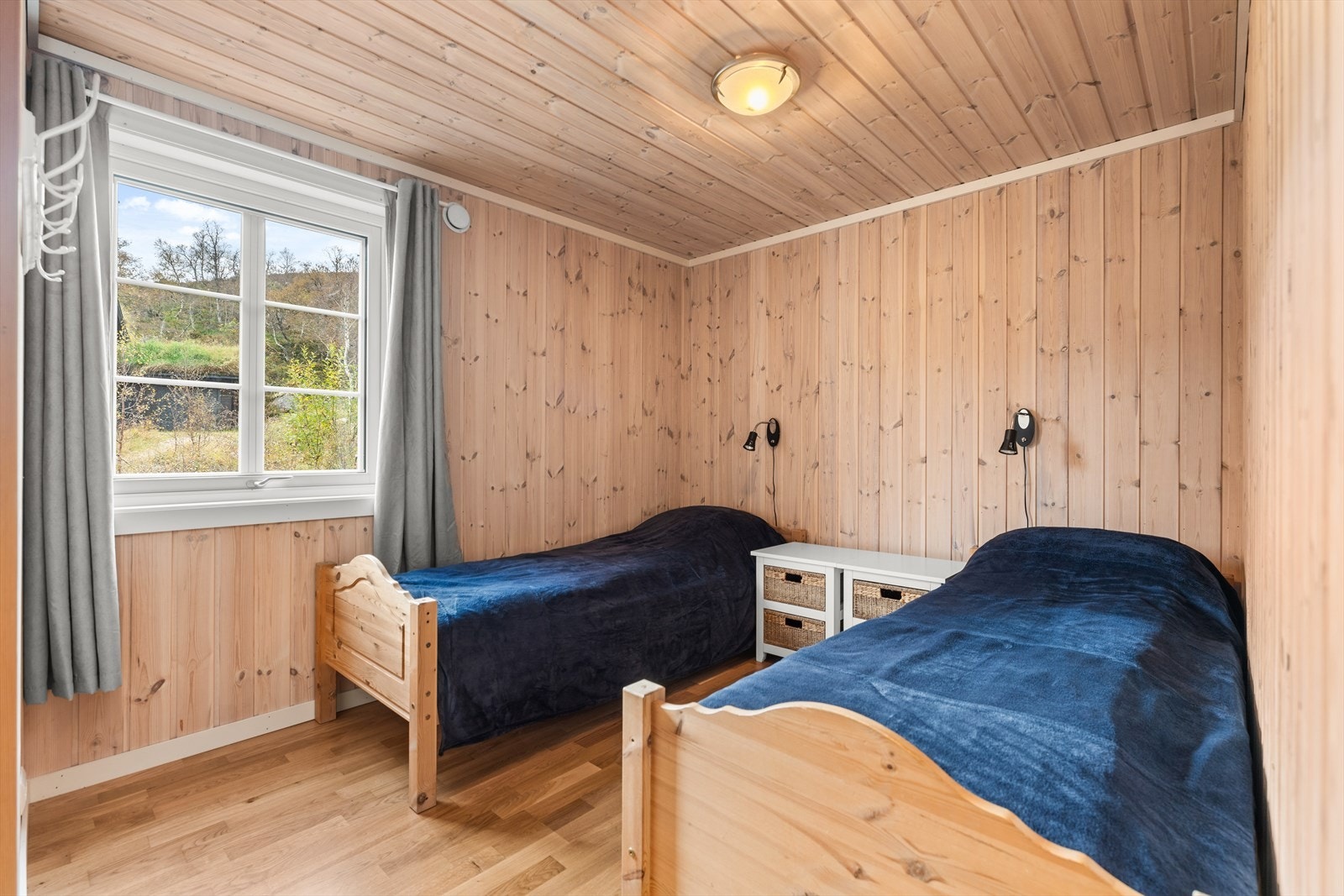 Soverom i 1. etg (2 av 5) Galleribilde