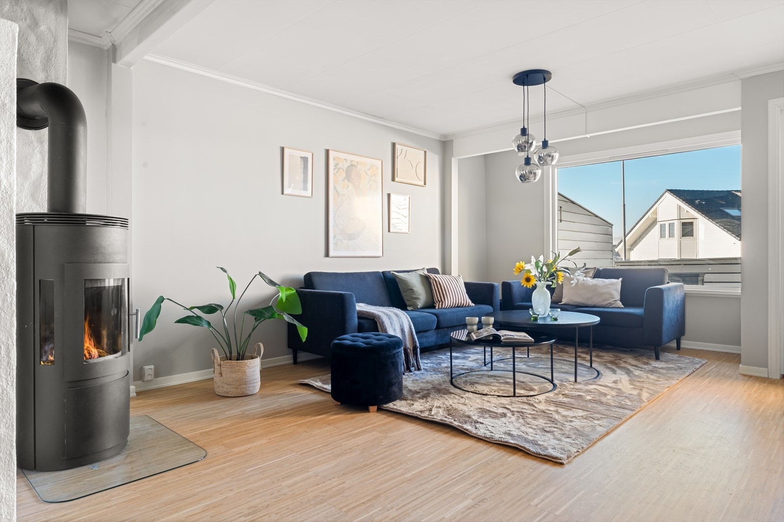 Et lyst og sjarmerende rekkehus i svært familievennlige og rolige omgivelser! Galleribilde