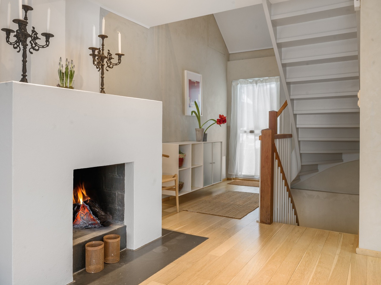 Stue / trappegang. Galleribilde