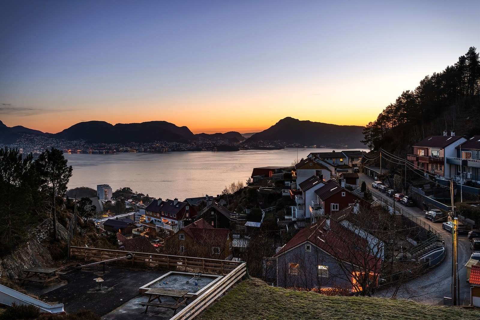 Gangavstand også til skole, barnehage og busstopp Galleribilde