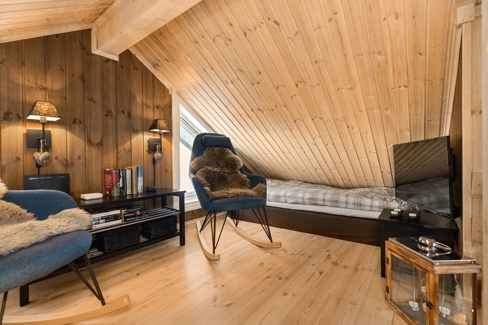 Romslig hems med mange bruksmuligheter. Galleribilde