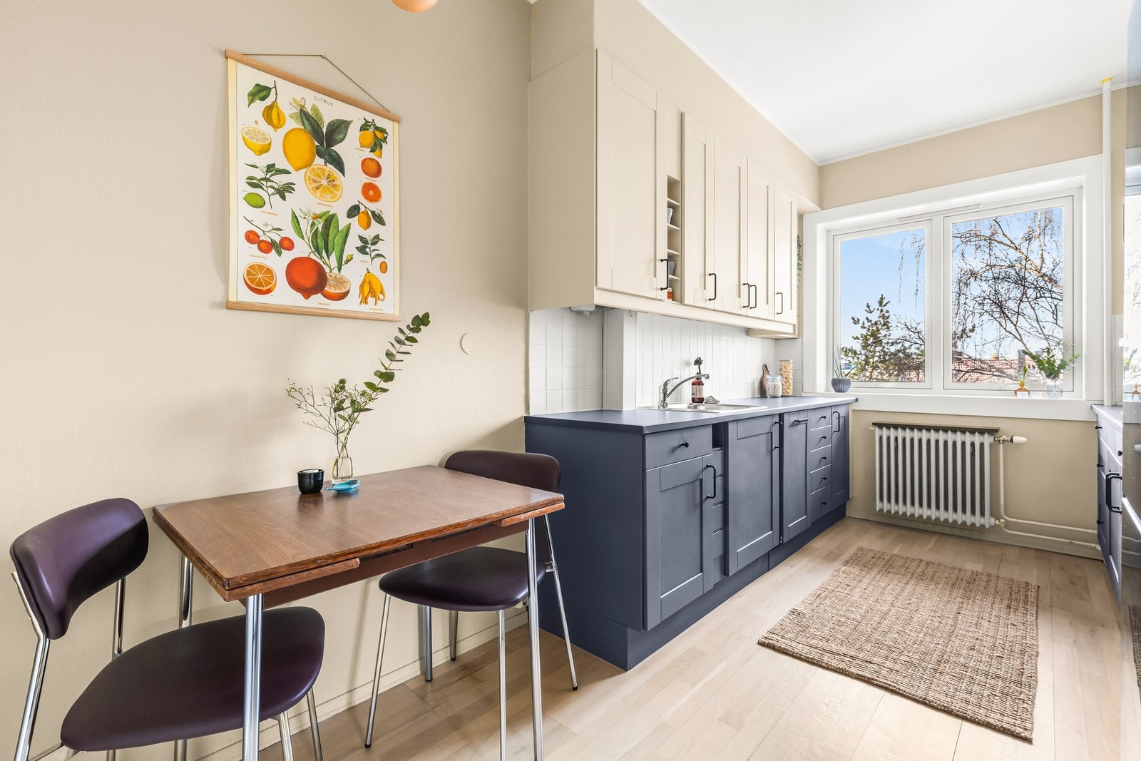 Plass til spisebord. Galleribilde