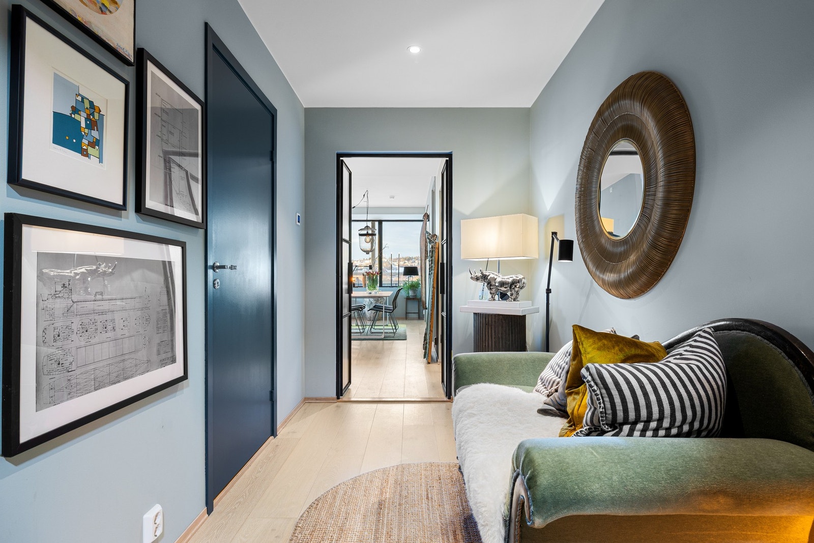 Julianus Holms veg 1 og Ringve Pluss er virkelig en leilighet i et konsept som bør oppleves! Har du spørsmål til leiligheten er det bare å ta kontakt med megler på 941 60 434. Galleribilde