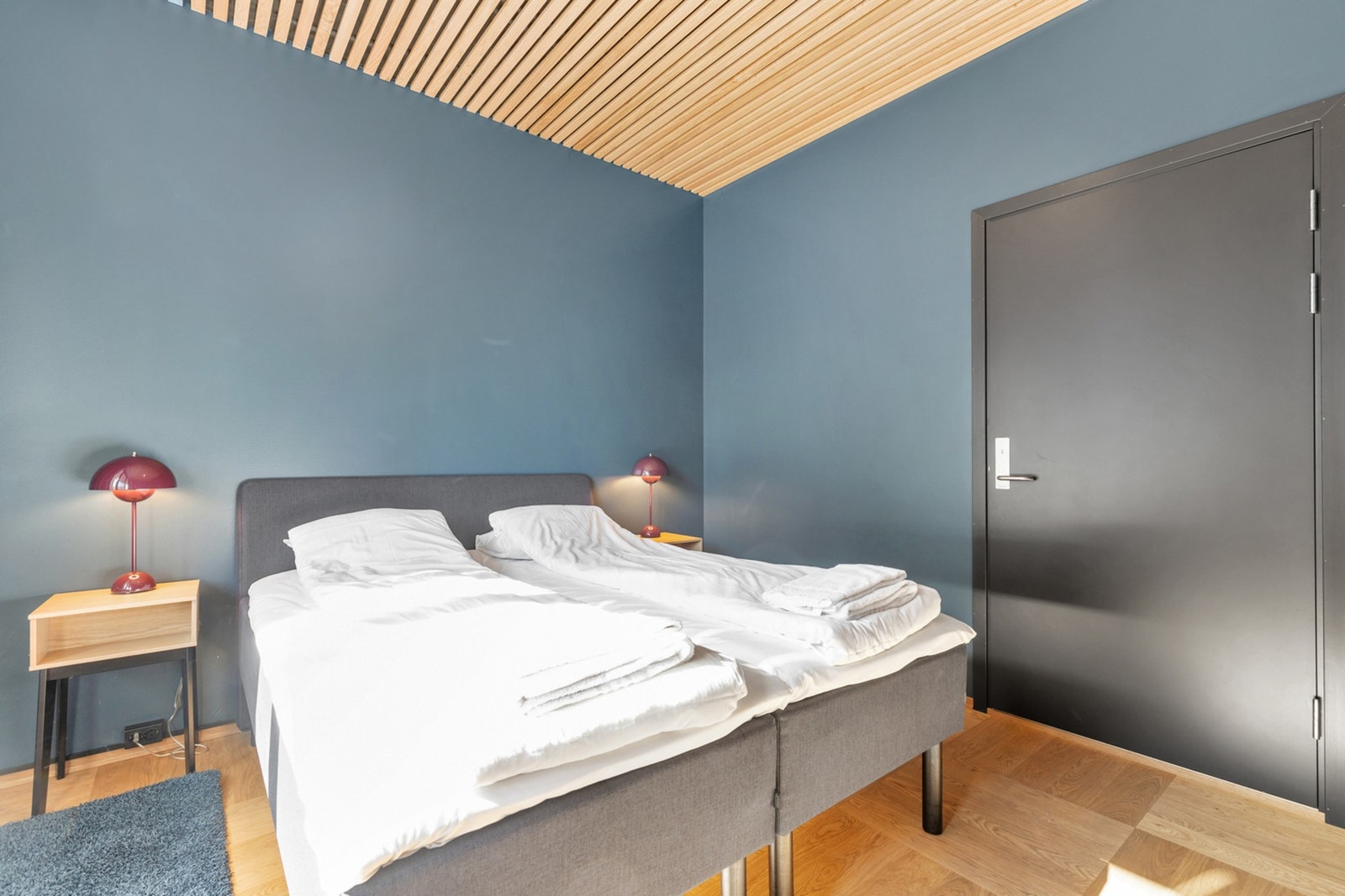 Gjesteleiligheten kan bookes av seksjonseierne i Ringve Pluss. Lettvint og praktisk ved besøk. Galleribilde