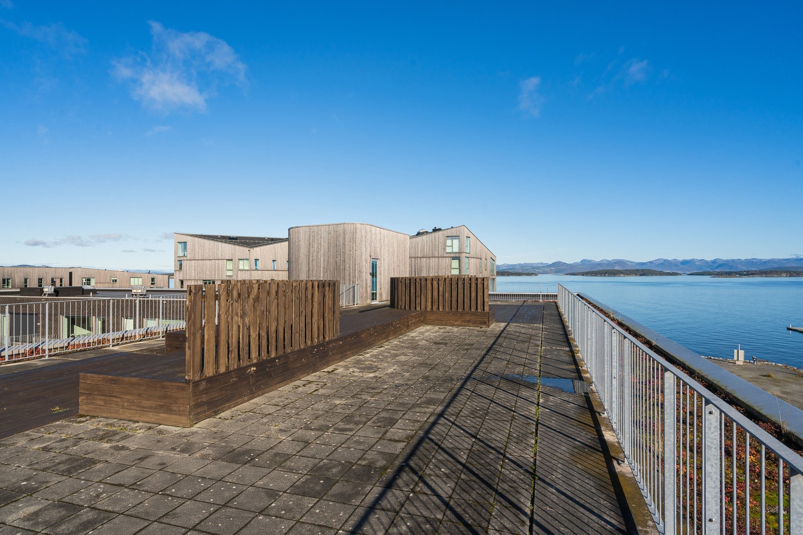 Felles takterrasse. Galleribilde