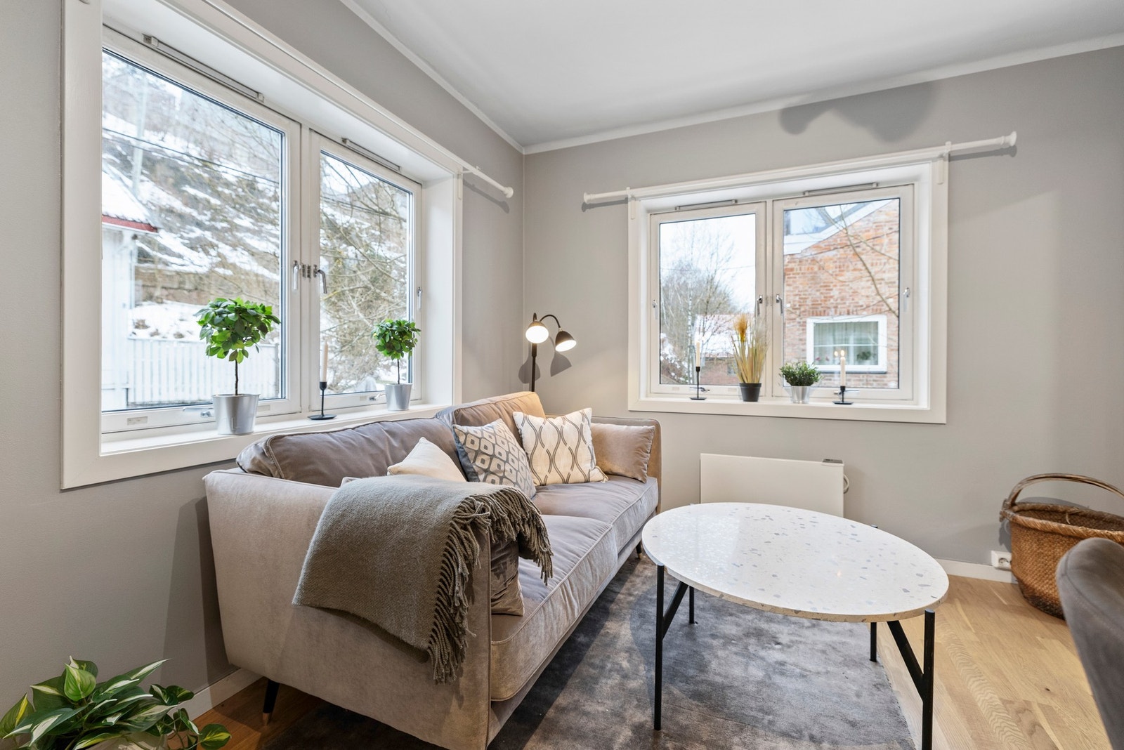 En lys og lekker 3-roms hjørneleilighet med attraktiv beliggenhet. Galleribilde