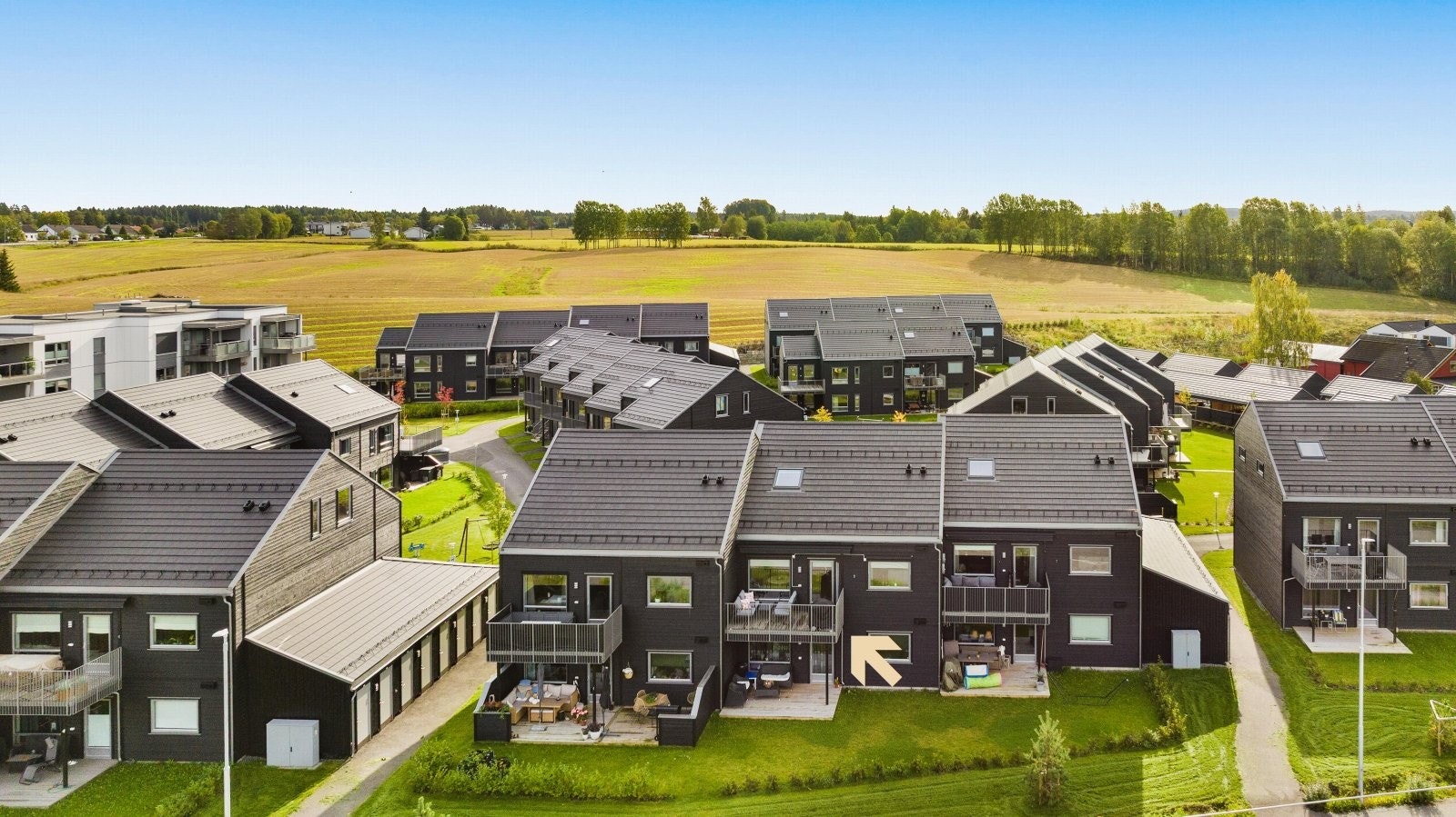 Her bor dere landlig, sentralt og samtaidig barnevennlig Galleribilde