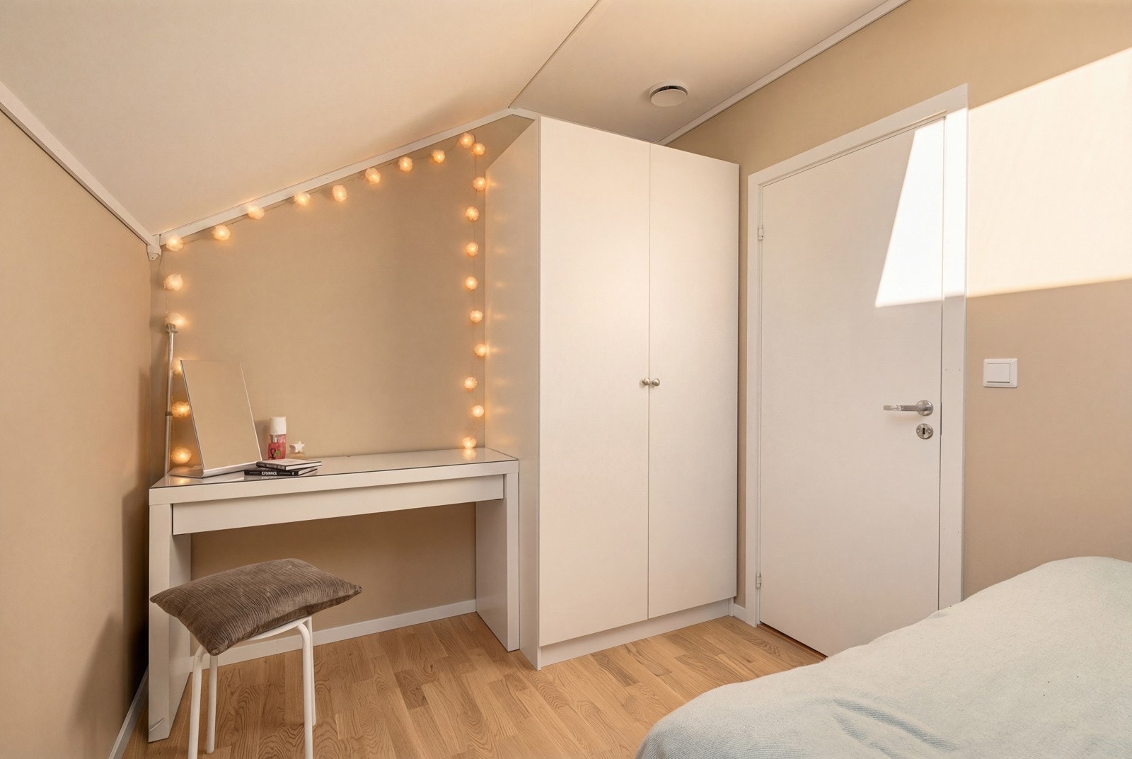 Soverom lll Galleribilde