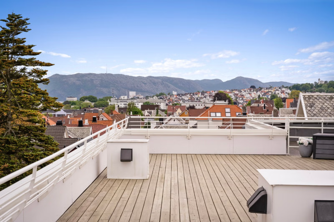 Panotama utiskt fra takterrassen Galleribilde