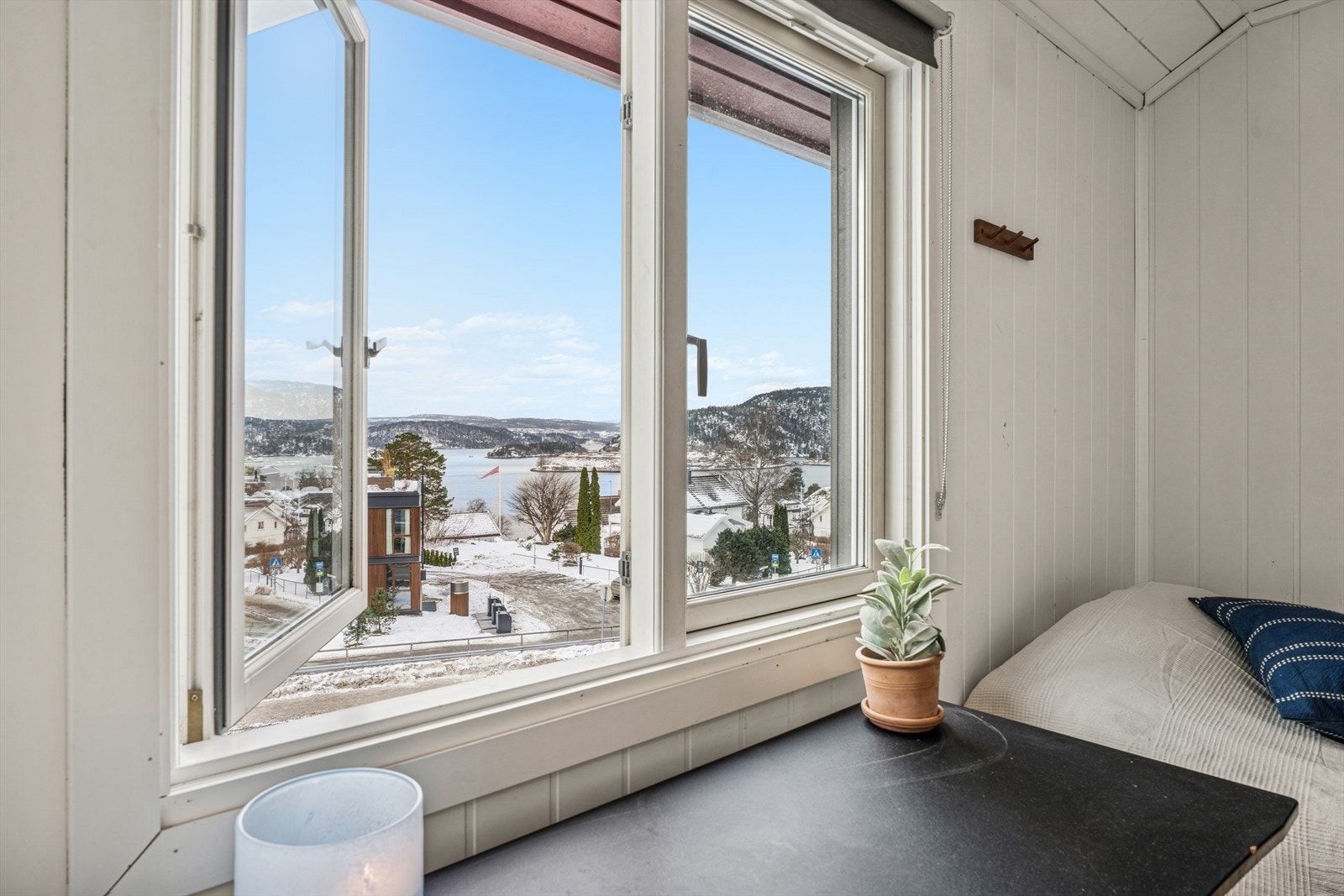 Fantastisk utsikt fra soverommene i 2. etasje Galleribilde