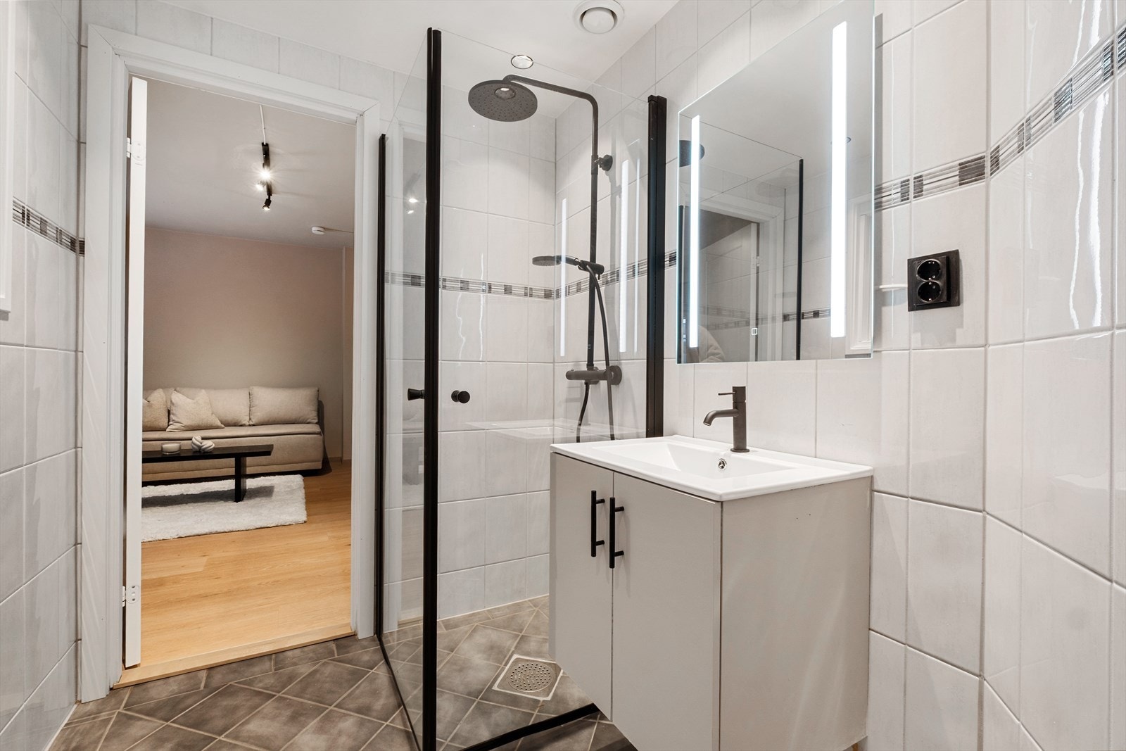 Badet ble oppgradert med nytt inventar i 2026. Galleribilde