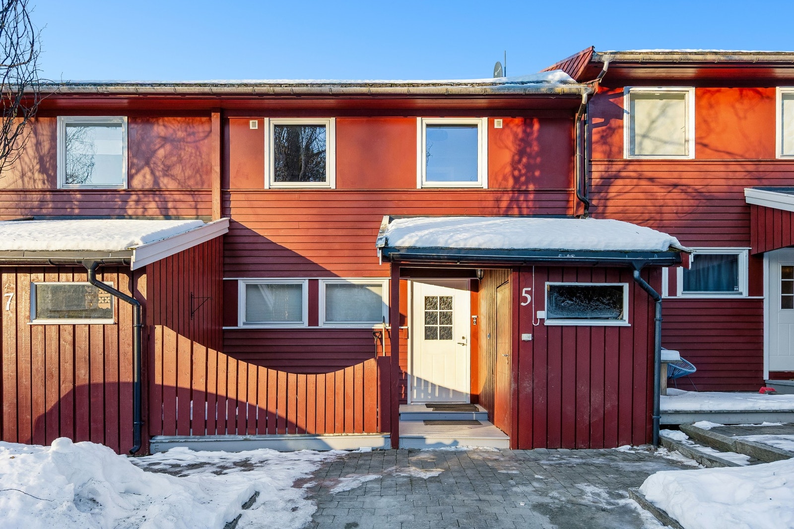 En lys og fin 2-roms selveierleilighet i et veletablert boområde. Galleribilde