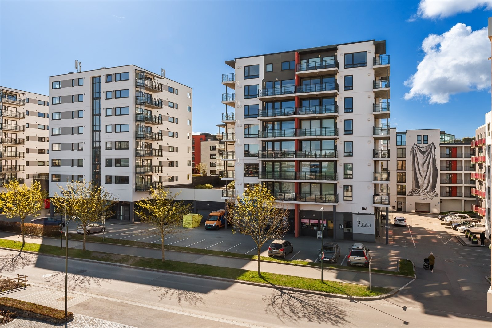 Breivikveien 19A har en meget attraktiv beliggenhet i et trivelig boområde i Stavanger Øst. Galleribilde