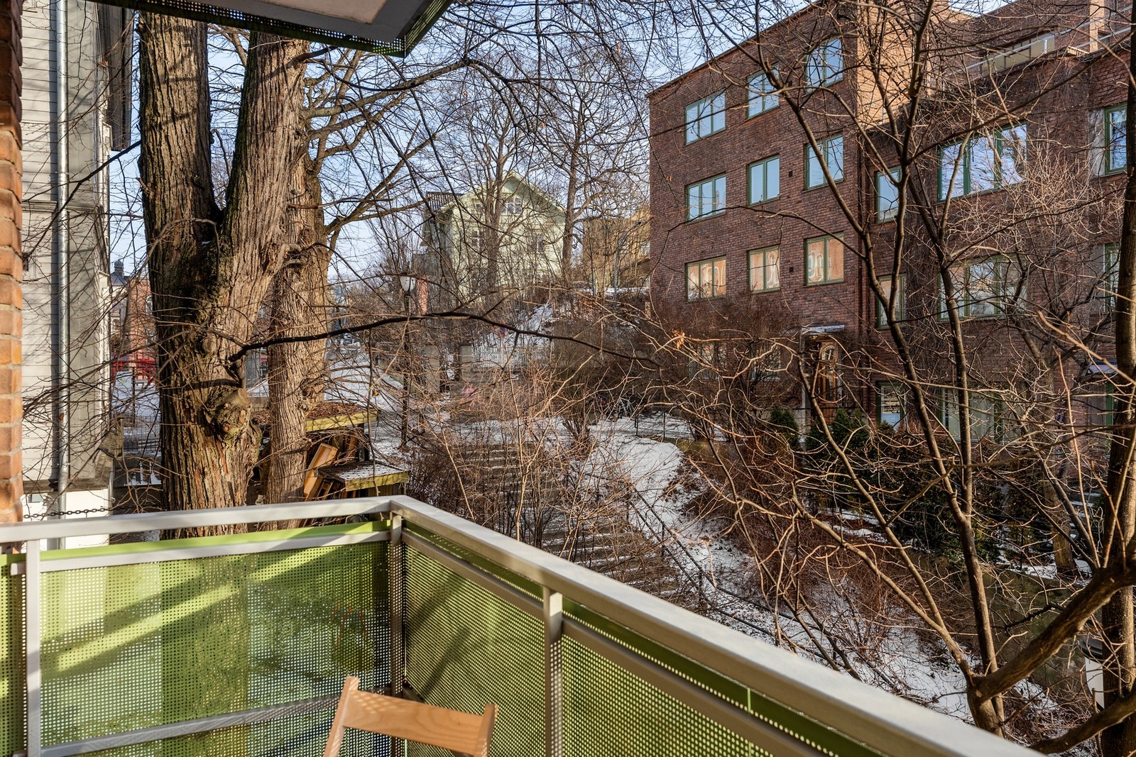 Utsikt fra balkong. Galleribilde