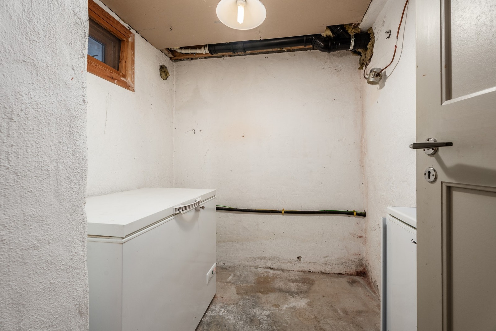 Og her har vi enda mer lagringsplass i underetasjen. Galleribilde