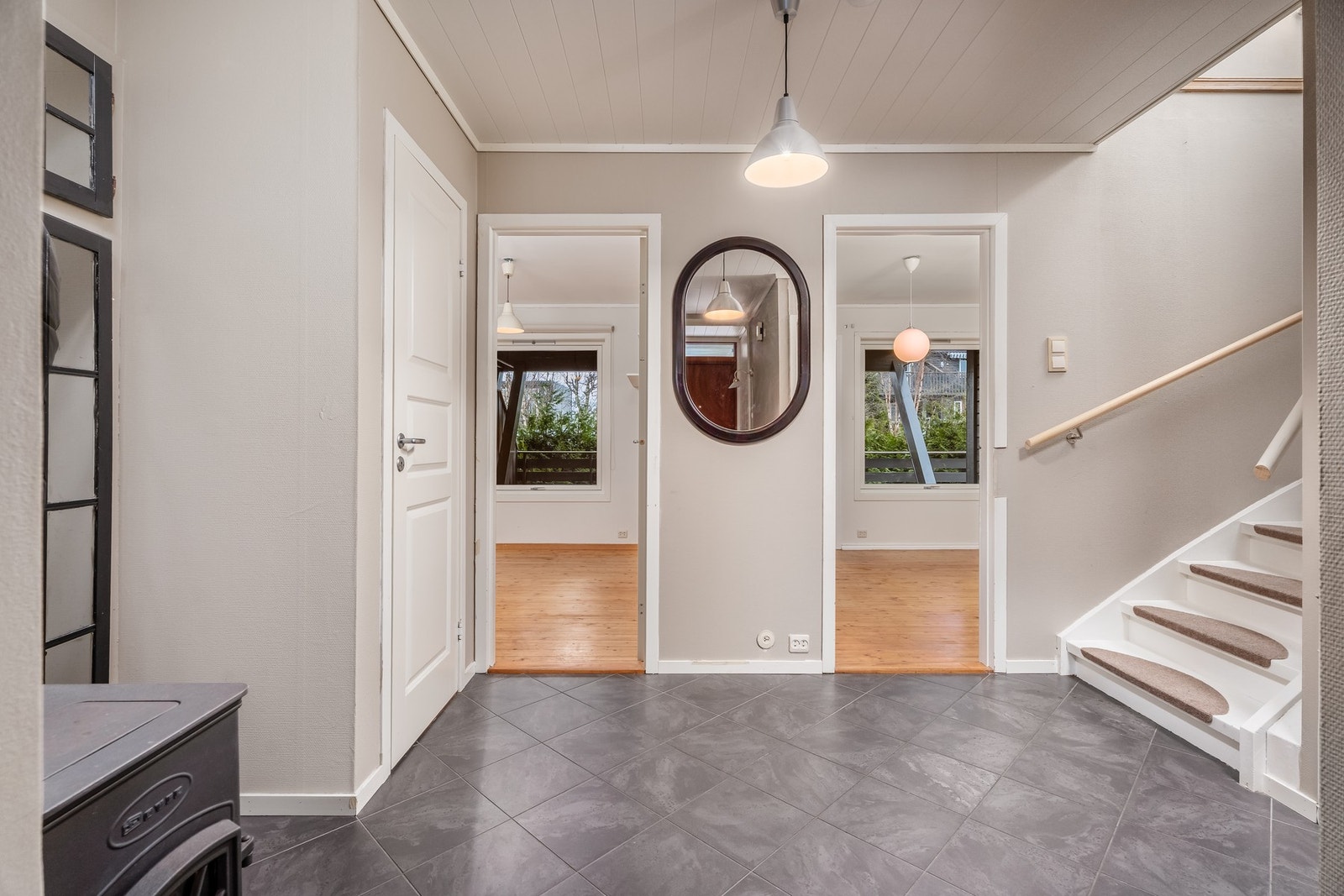 To av soverommene vender mot vest som du kan se her. Galleribilde