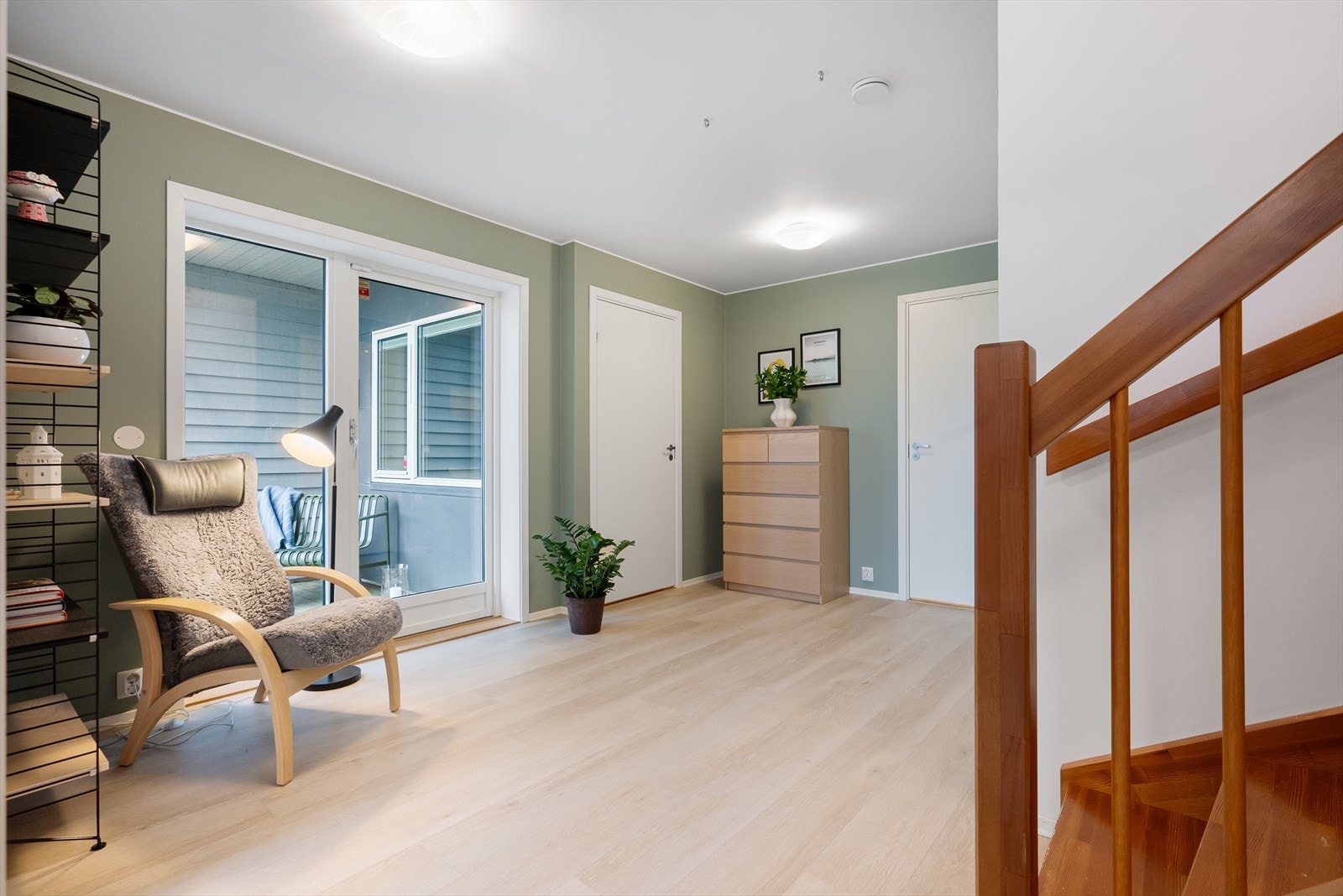 Underetasje. Her det 3 soverom, bod, bad og utgang til terrasse. Galleribilde