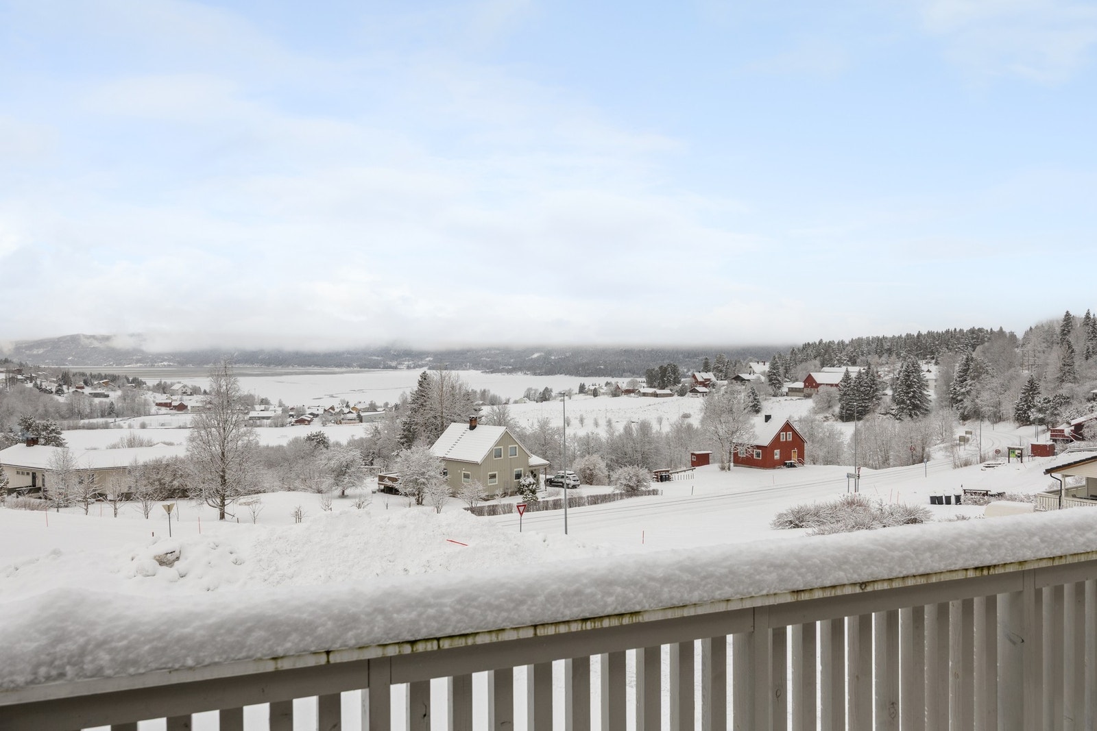 Vakker utsikt mot Snåsavatnet! Galleribilde