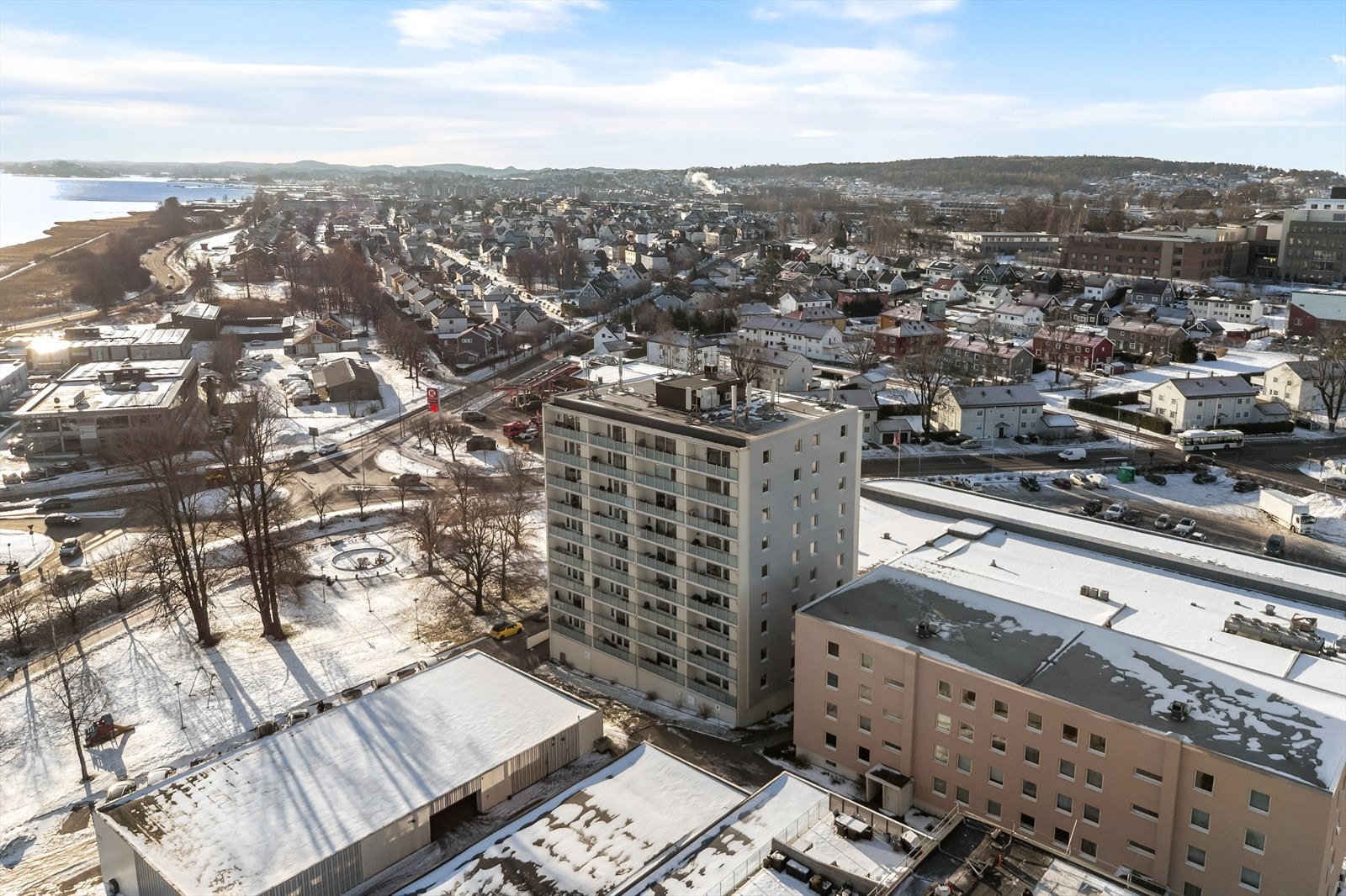 Kort vei til butikker, Evo treningssenter, handelssentrum på Kilen og Tønsberg sentrum Galleribilde