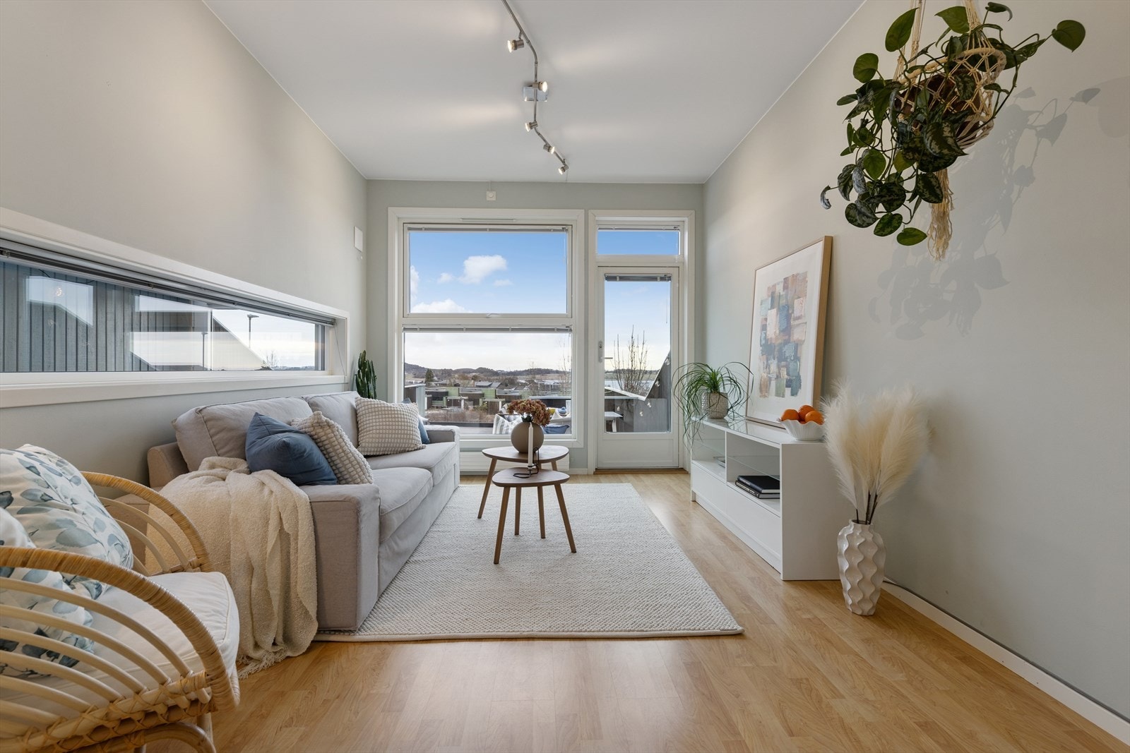 Stue med utgang til terrasse Galleribilde