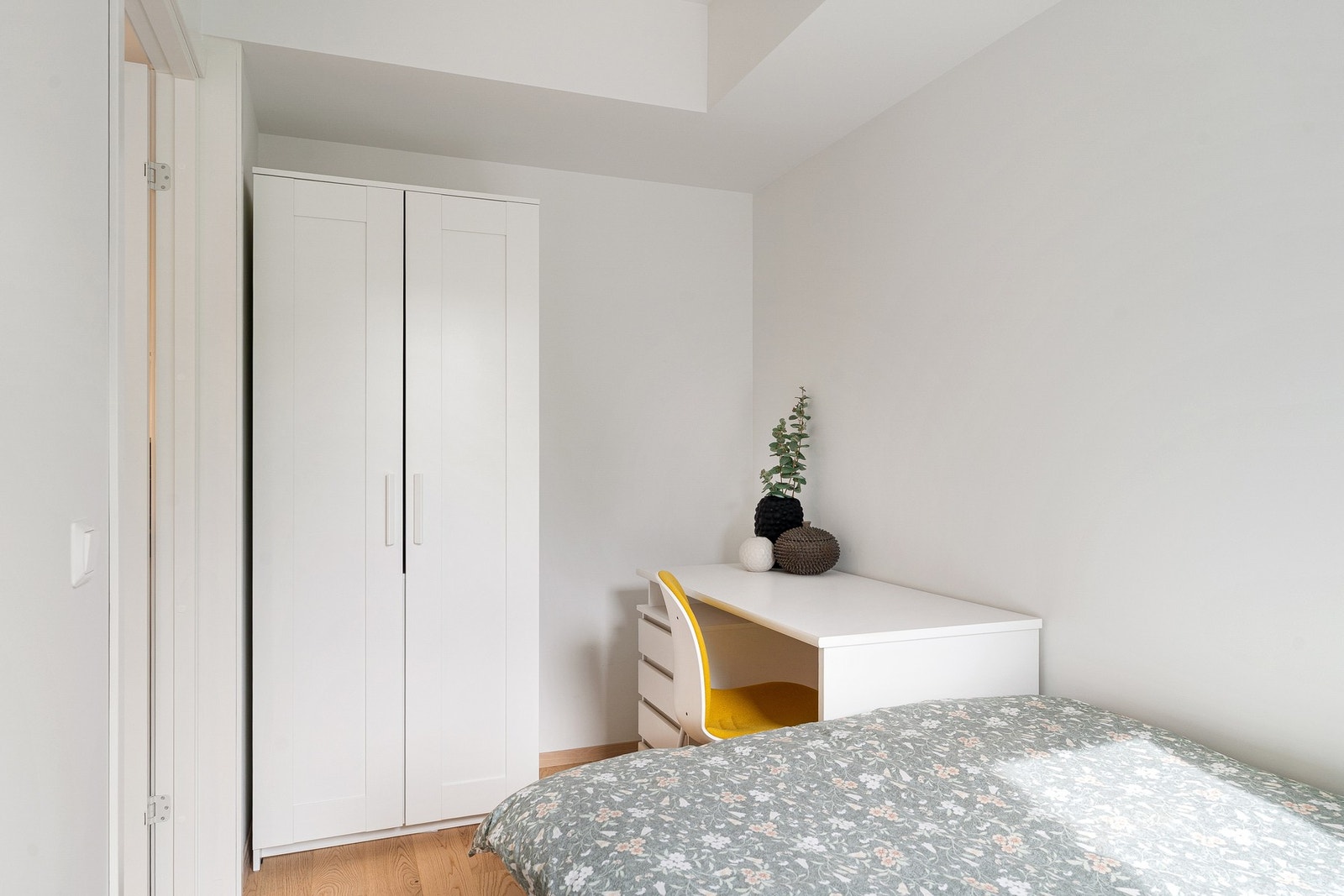 Soverom 2 måler ca. 7m². Galleribilde