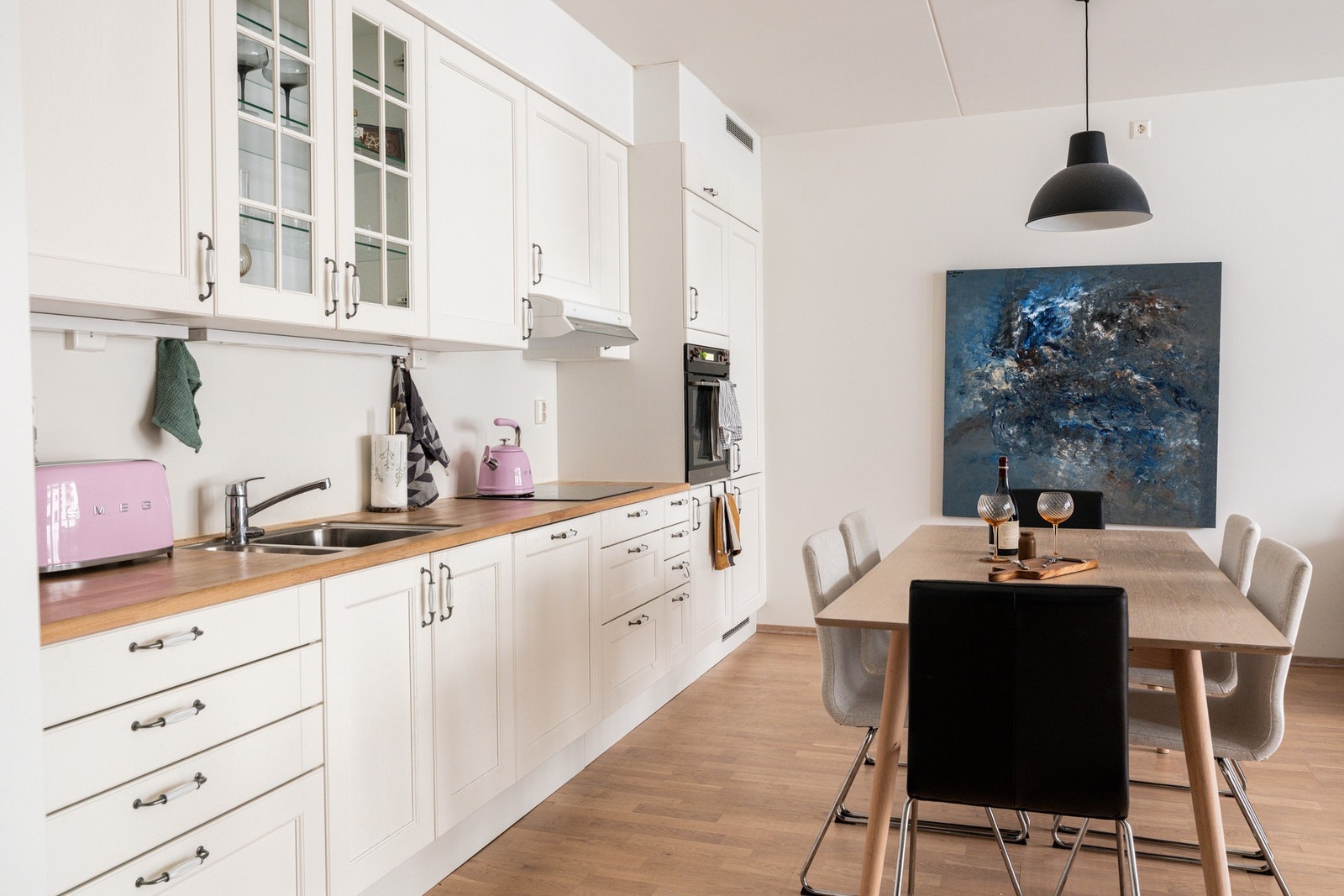 Heltre benkeplate. Galleribilde