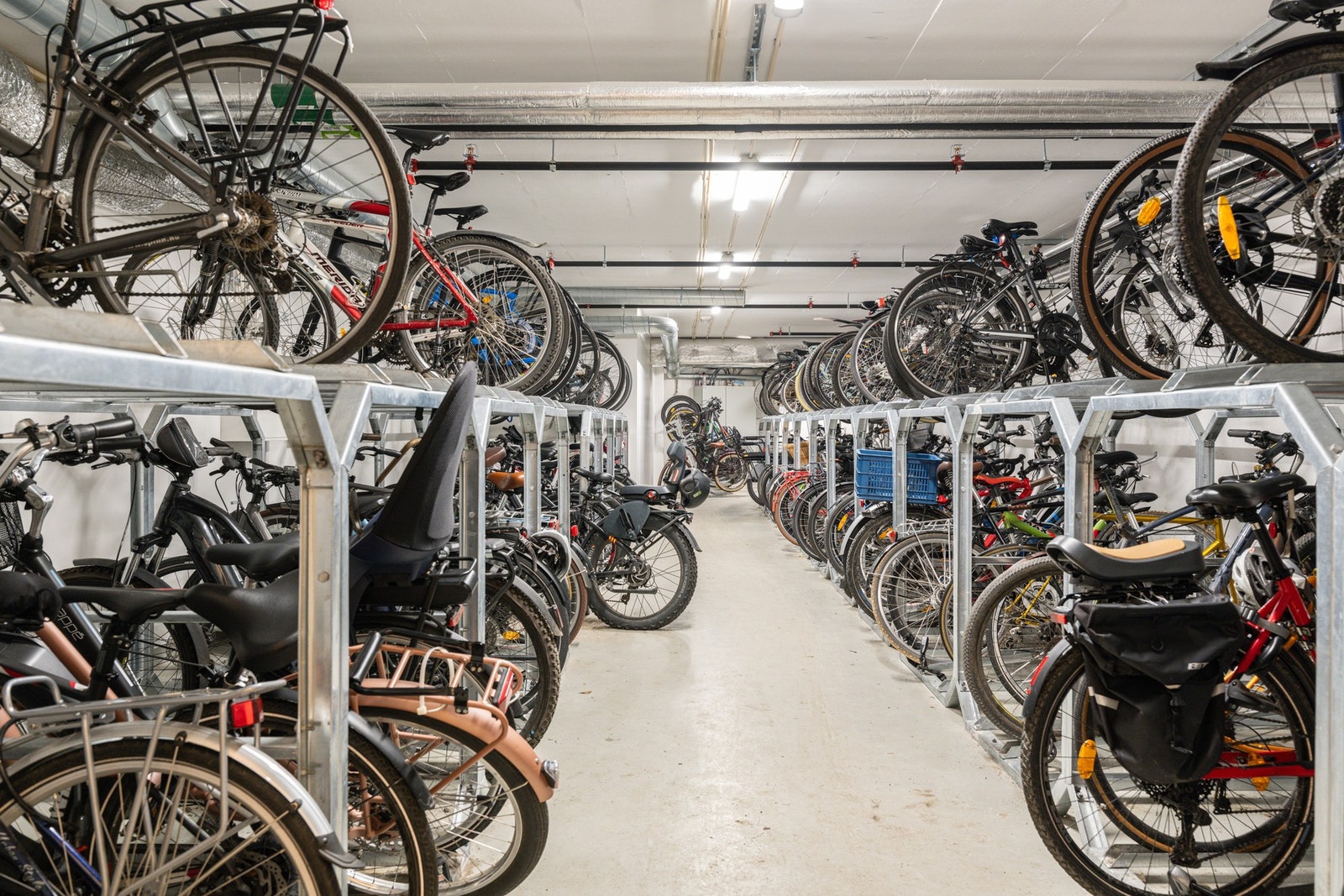 Borettslaget har felles sykkelparkering Galleribilde