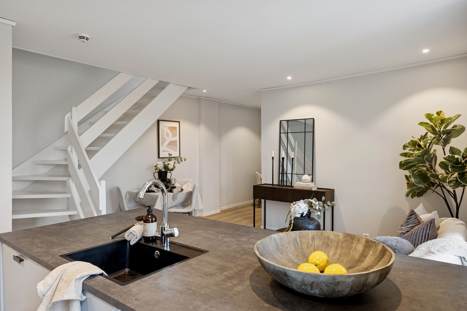 Kjøkkenet har alle forutsetninger for at familiens kokk kan briljere! Galleribilde