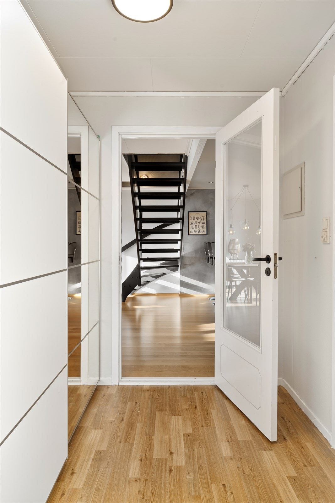 2. etasje / Hovedetasjen - Gang Galleribilde