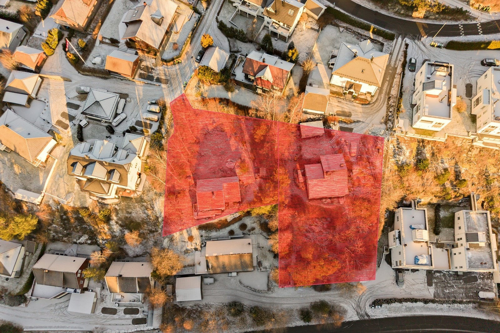 Cirka eiendomsgrenser. Mulighet for inntil 3 forskjellige adkomster Galleribilde