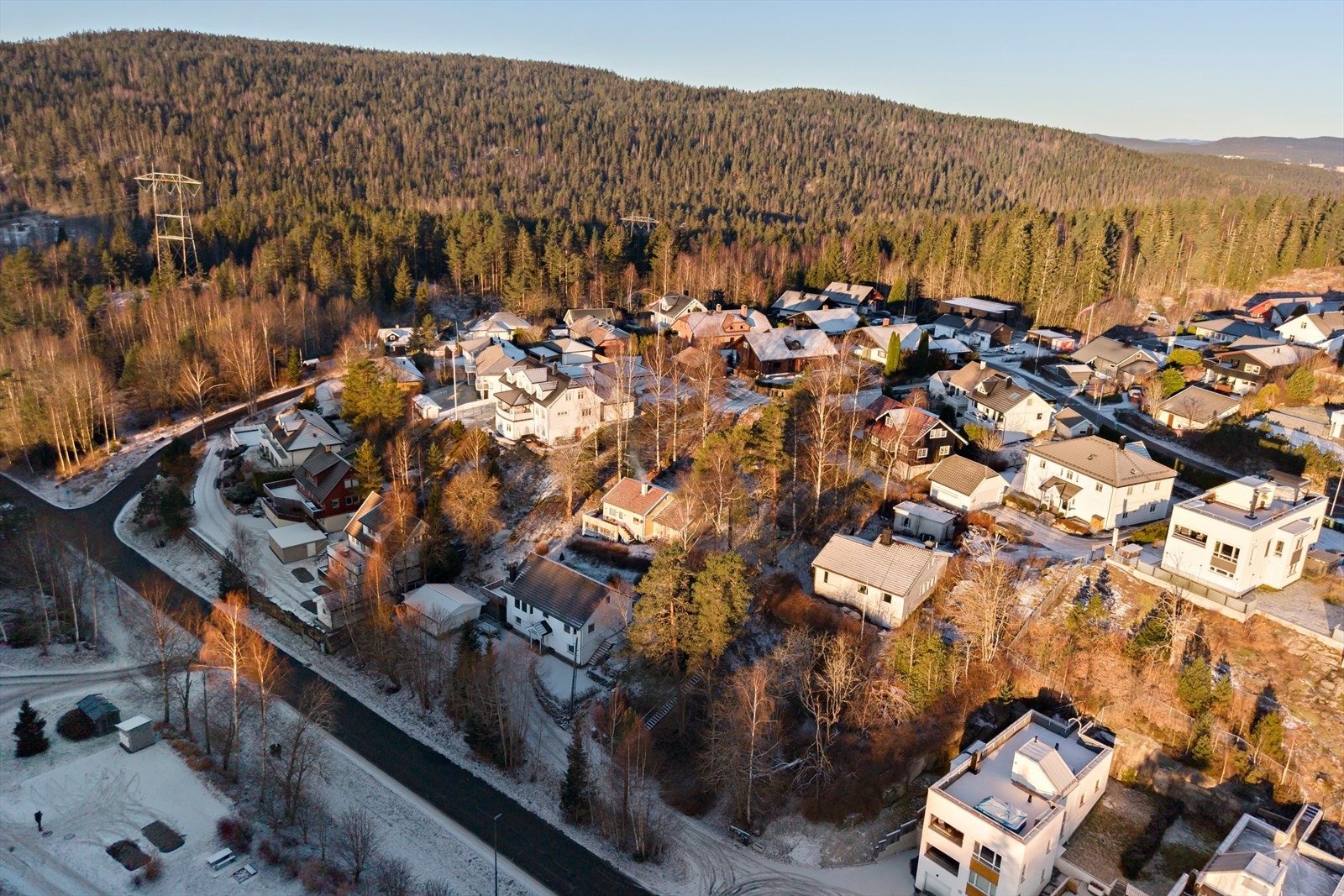 Det antas mulighet for oppføring av mellom 4 til 6 enheter totalt. Galleribilde