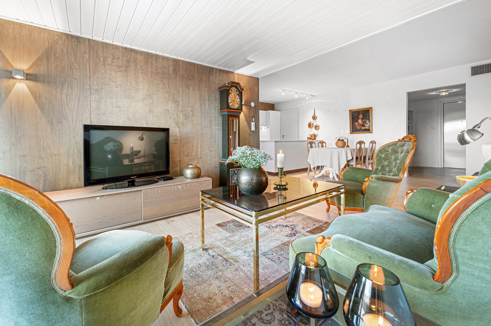 Leiligheten er på 77 kvm BRA og har en svært god planløsning. Galleribilde