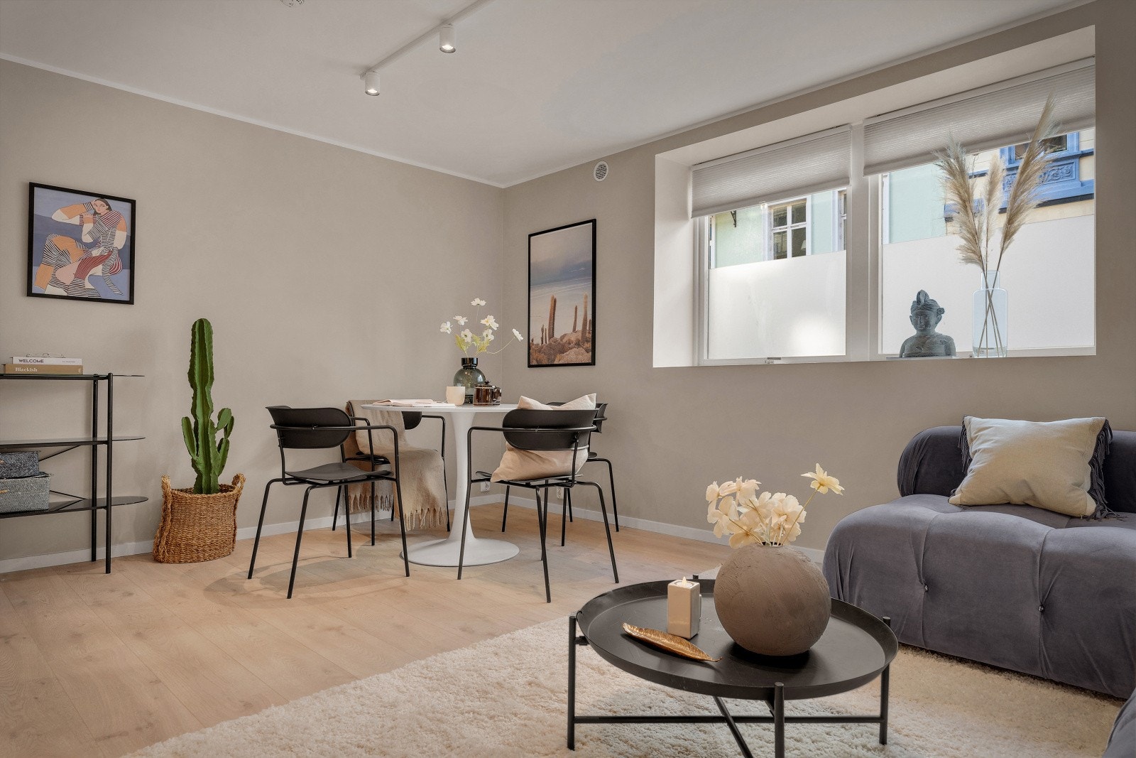 Pene overflater i alle rom Galleribilde