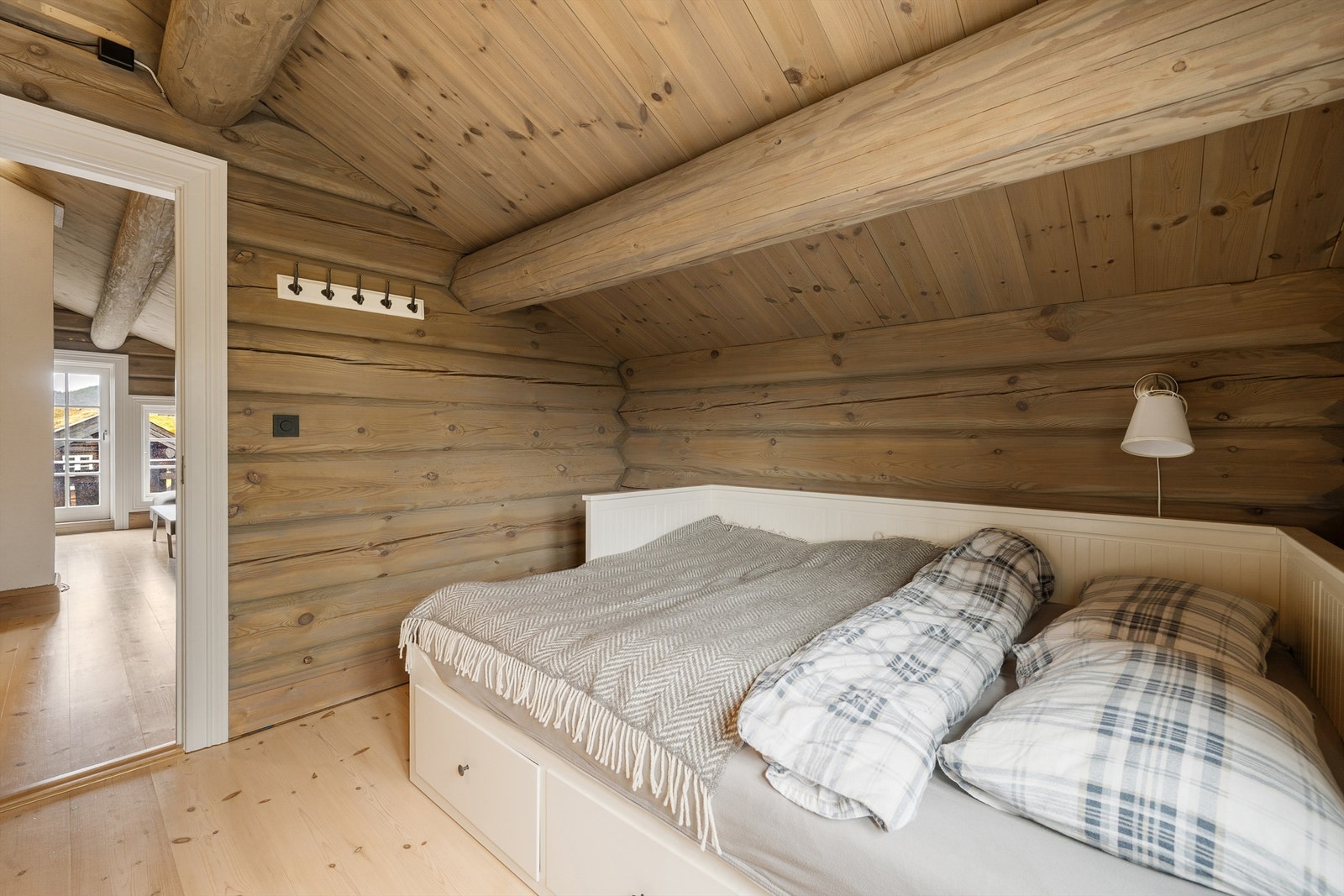 Soverom 2 i 2.etg Galleribilde