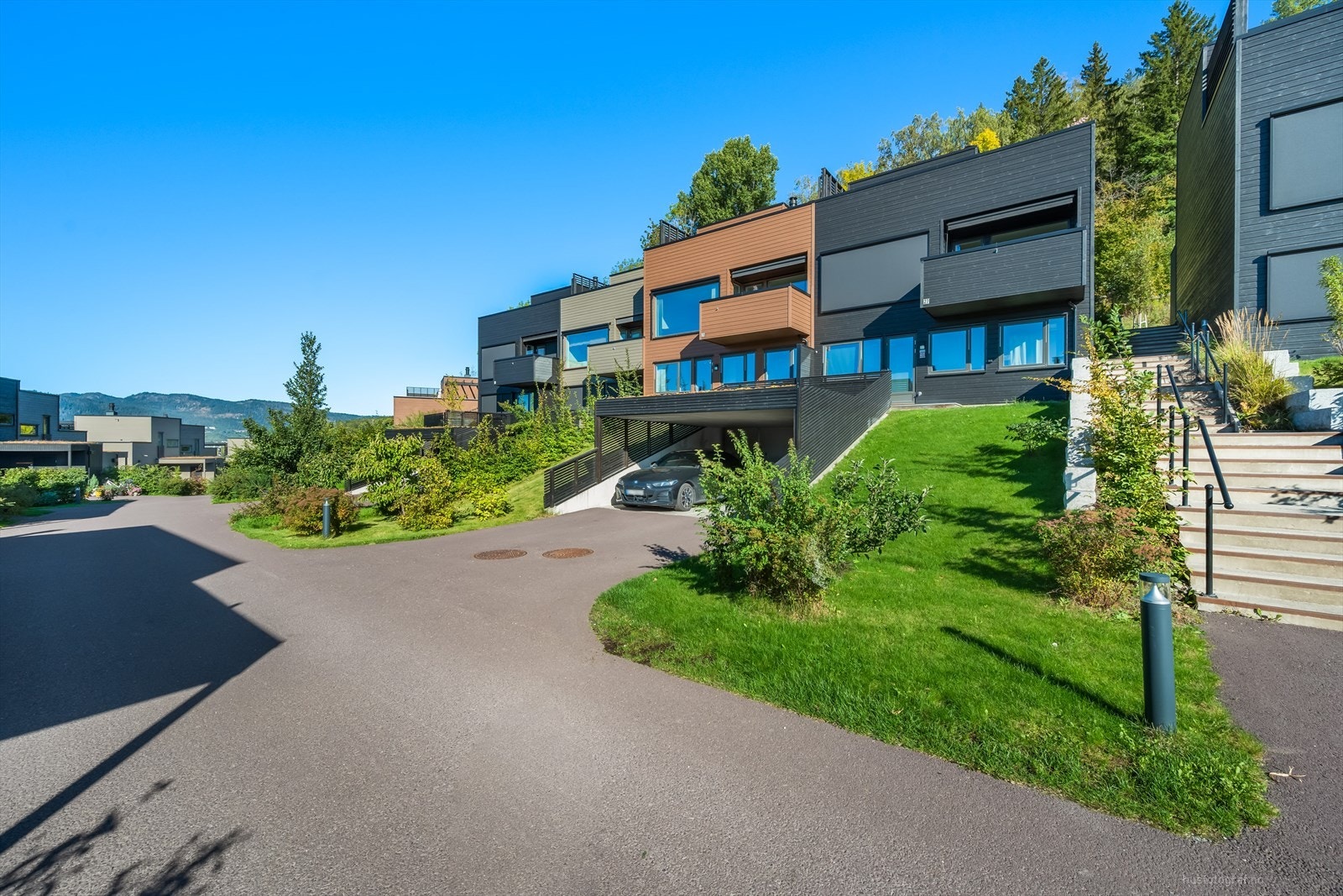 Umiddelbar nærhet til flotte turstier. Galleribilde