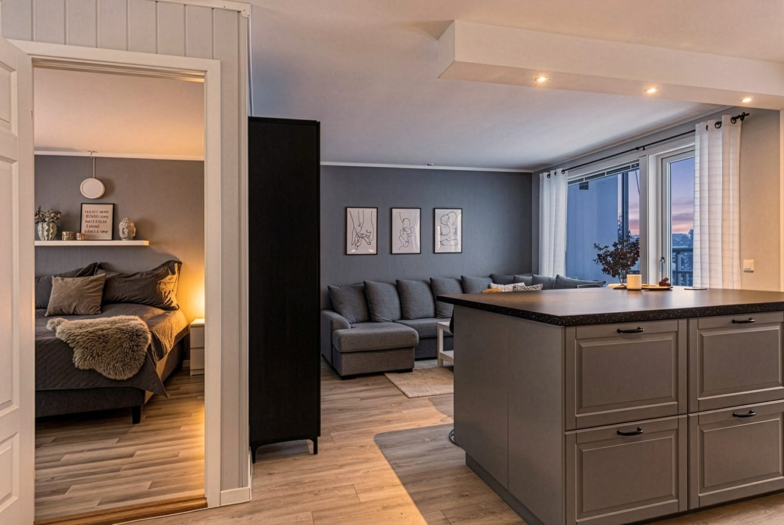 Stue/Kjøkken Galleribilde