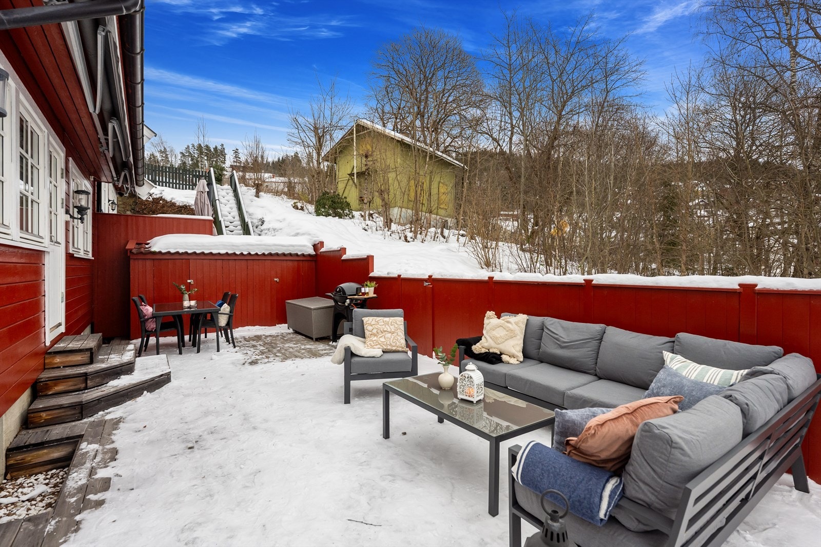 Den store plattingen på hele 47 kmv blir et samlingspunkt for familie og venner, sommer som vinter. Galleribilde