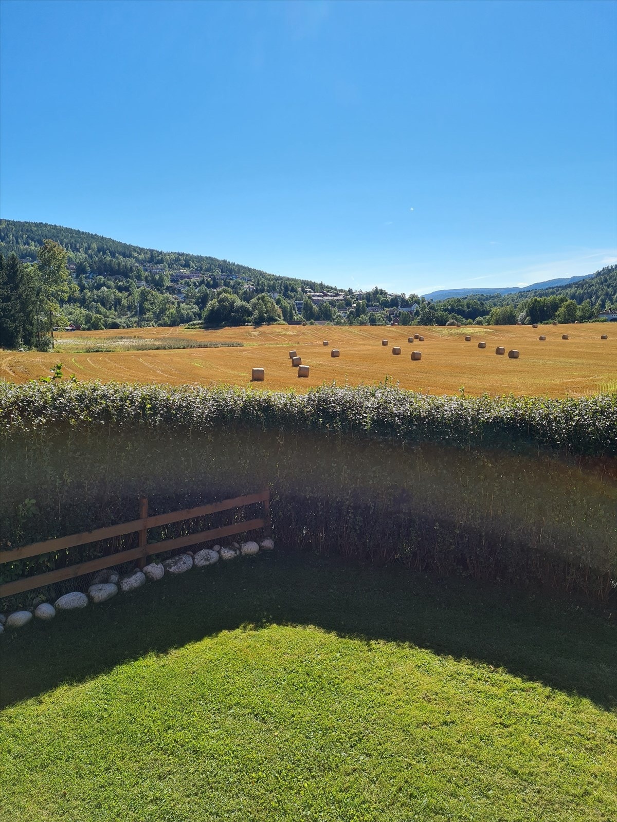 Nærområdet byr på flotte turmuligheter rett utenfor døren. ( selgers egne bilder) Galleribilde