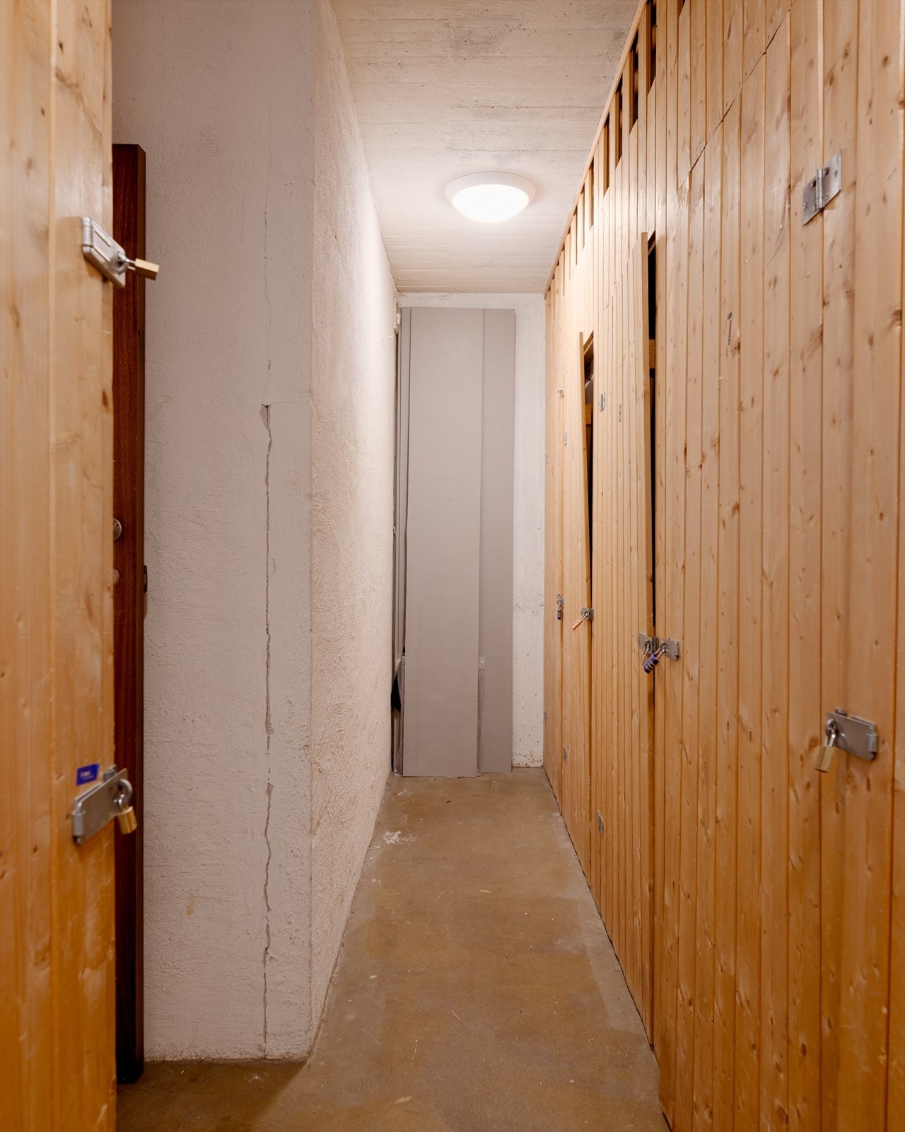 Leiligheten disponerer en ekstern bod på 1 m². Galleribilde