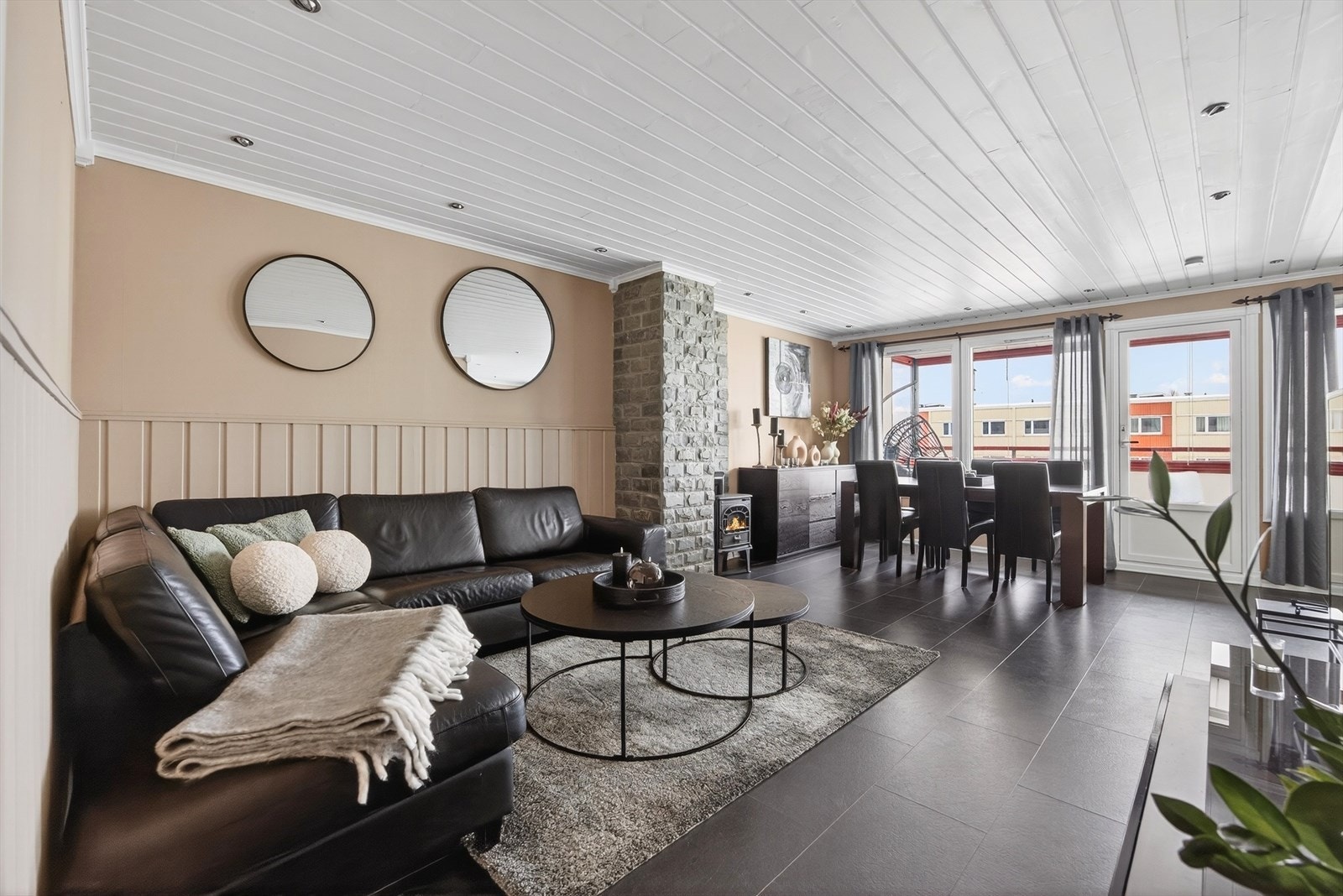 Velkommen til Snøklokkeveien 9! Presentert av Eirik Halvorsen/v Nordvik bolig. Foto: Truls Myklevik Galleribilde