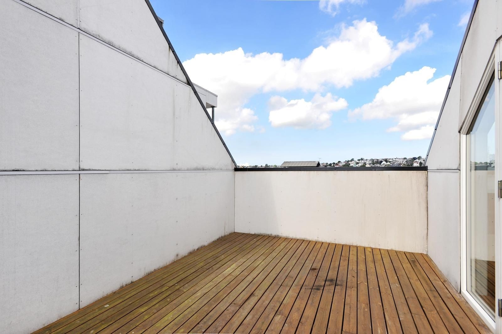 Takterrasse tilhørende leiligheten Galleribilde