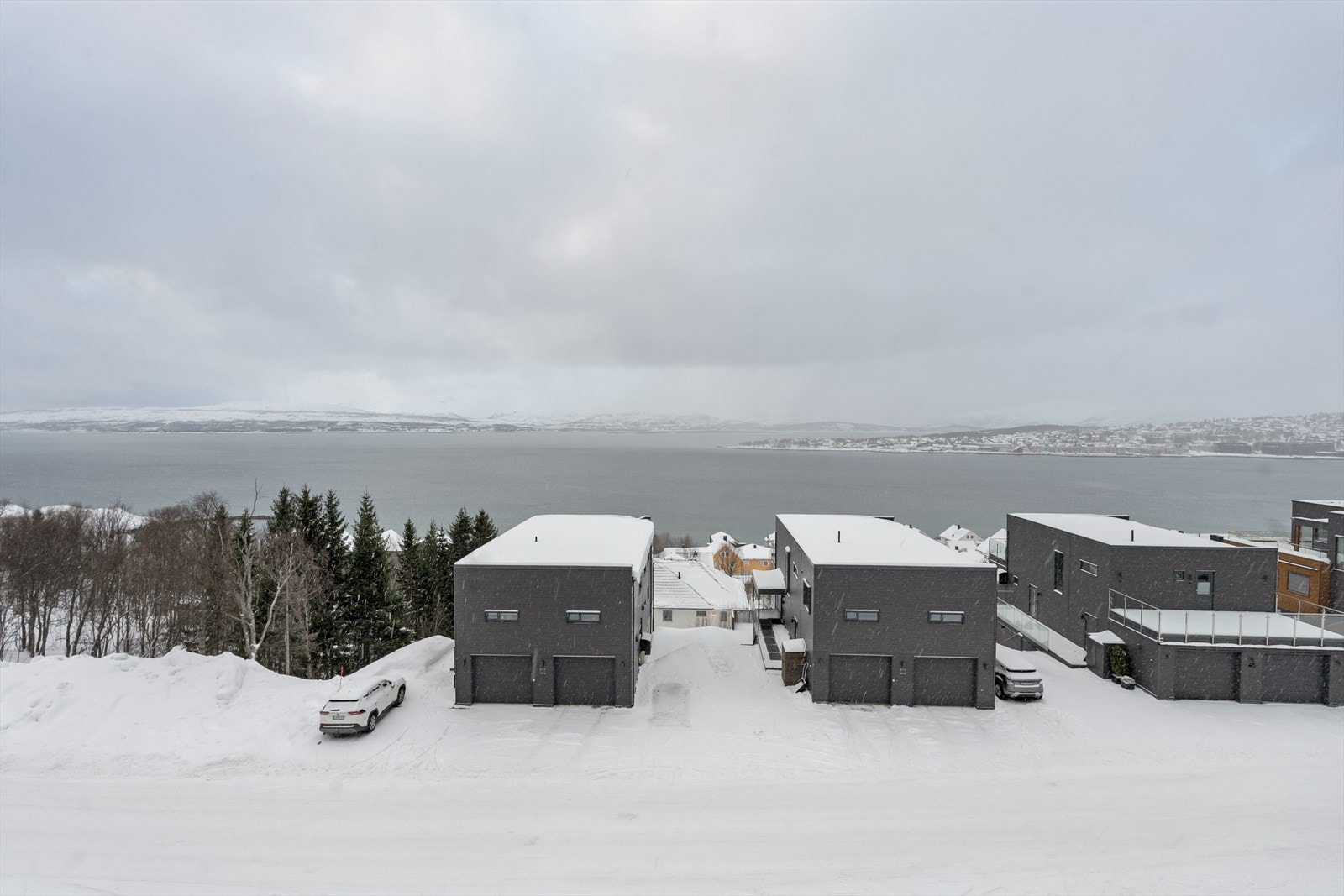 Utsikt mot vest. Galleribilde