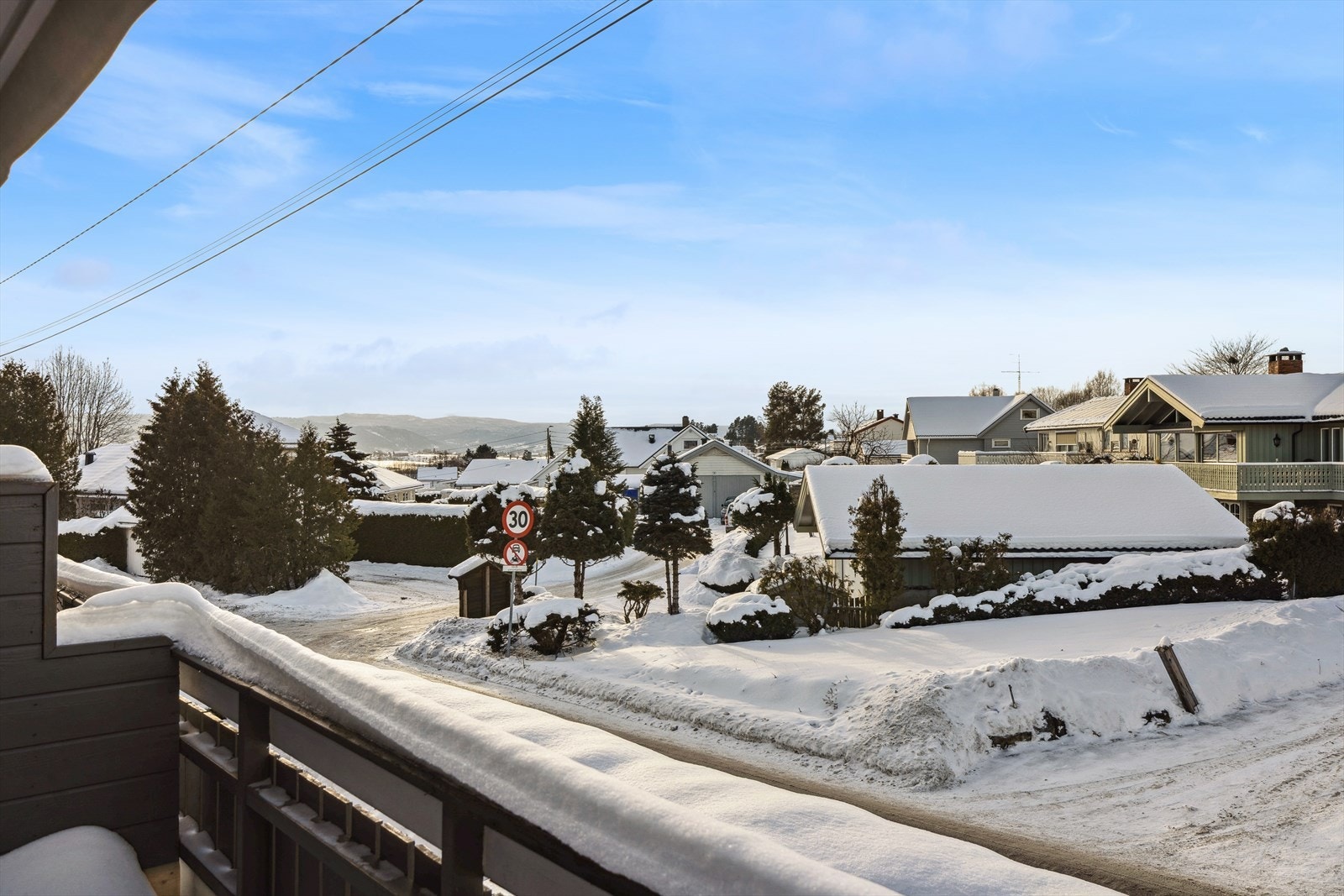 Terrasse på 11 kvm med nydelig utsikt. Galleribilde